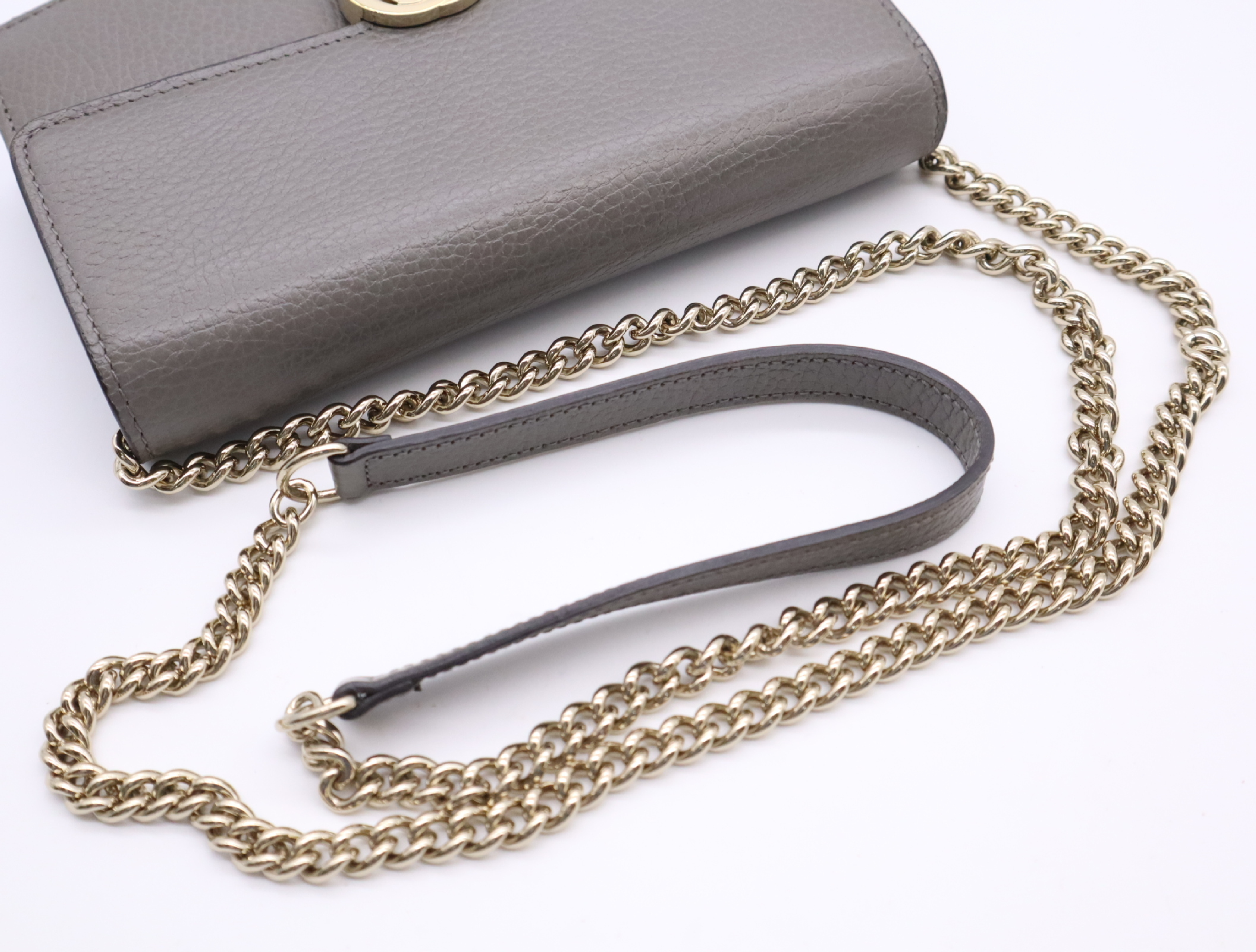 Leather Interlocking Chain Shoulder Wallet with Dust Bag, Gray Shoulder Bag — view 10