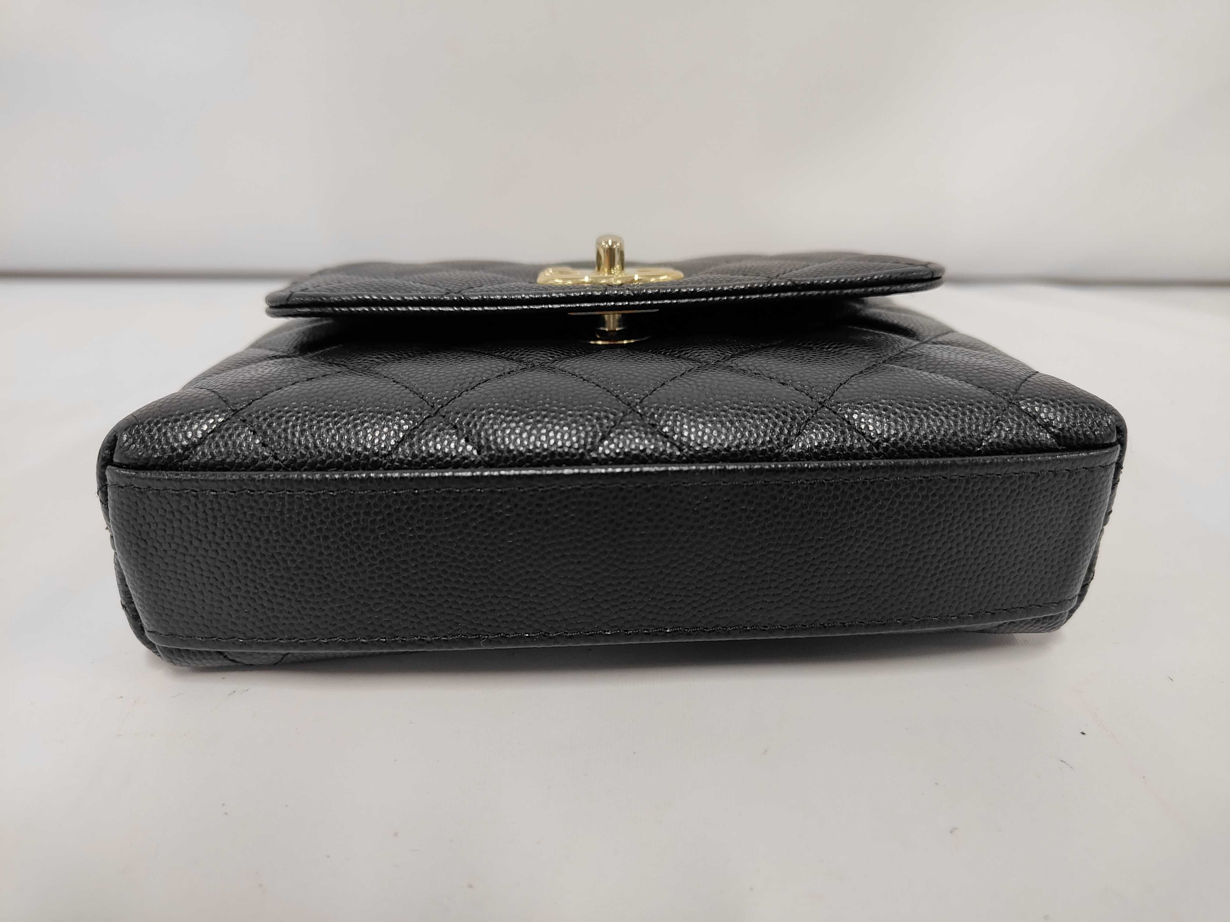 Coco Handle Caviar Skin Gold Hardware 2-way Handbag Shoulder Bag Random Serial Number AP4244 Black Handbag — view 3