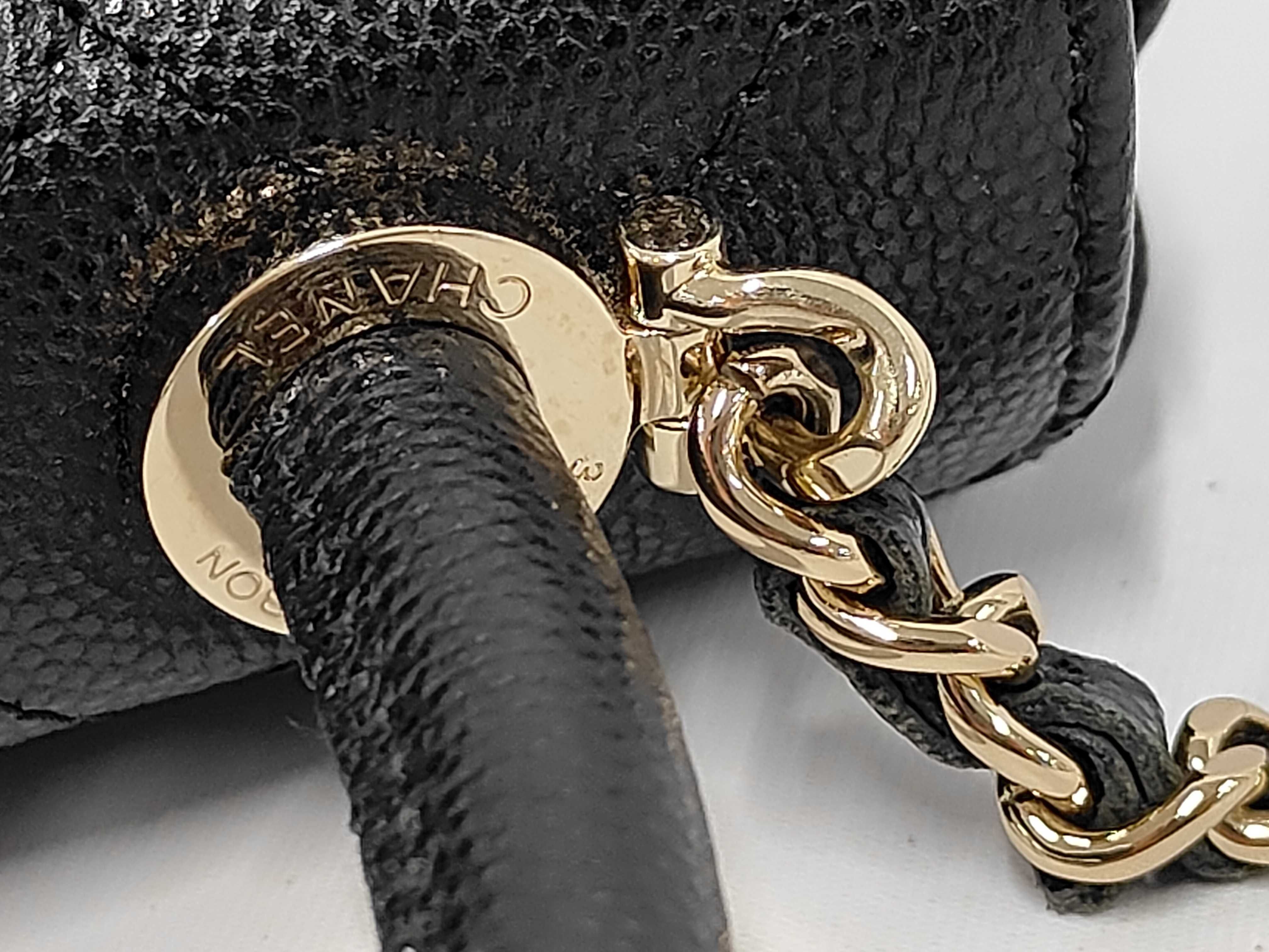 Coco Handle Caviar Skin Gold Hardware 2-way Handbag Shoulder Bag Random Serial Number AP4244 Black Handbag — view 7