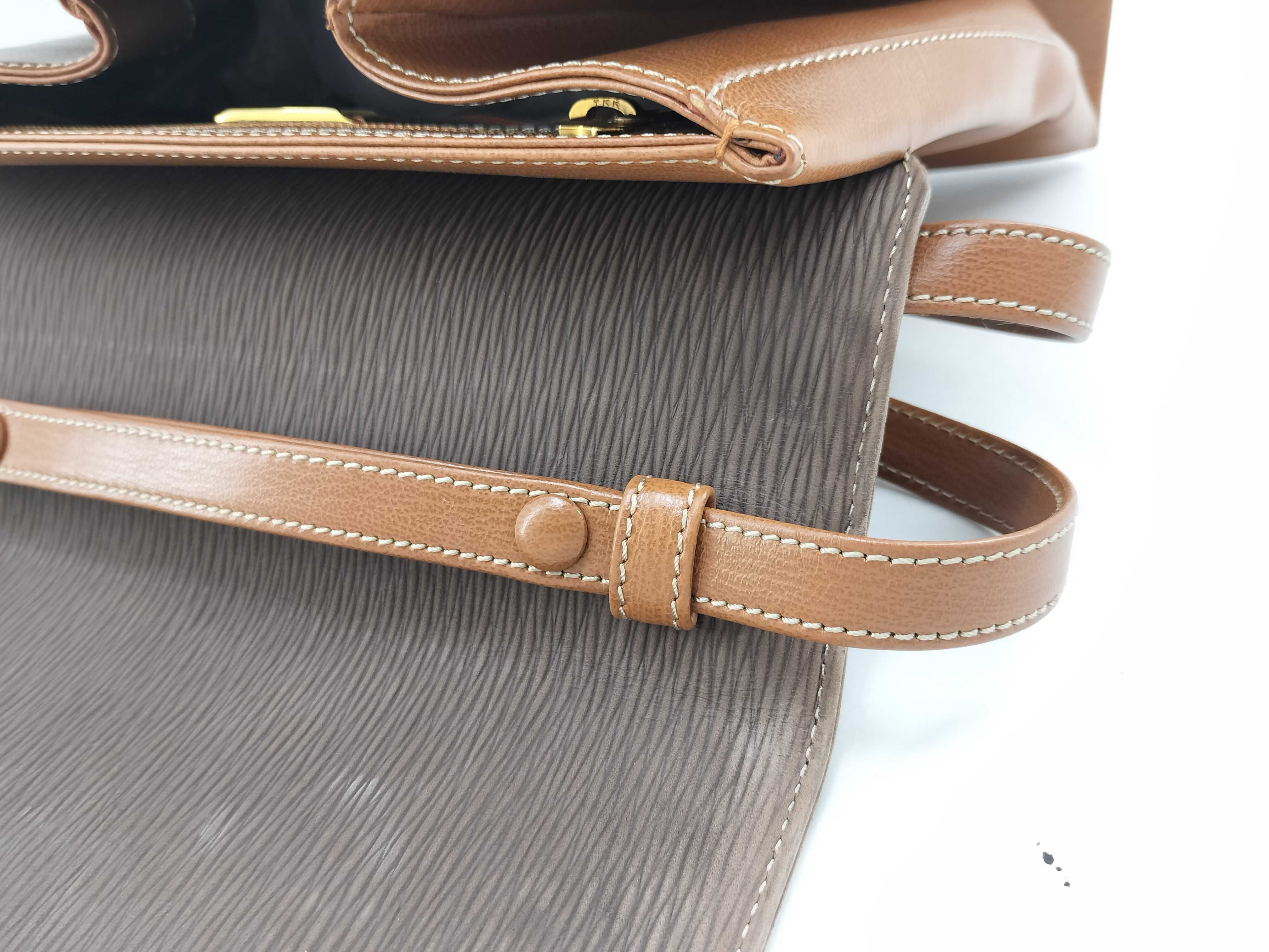Velázquez Les Brown 2-Way Handbag with Stud — view 11