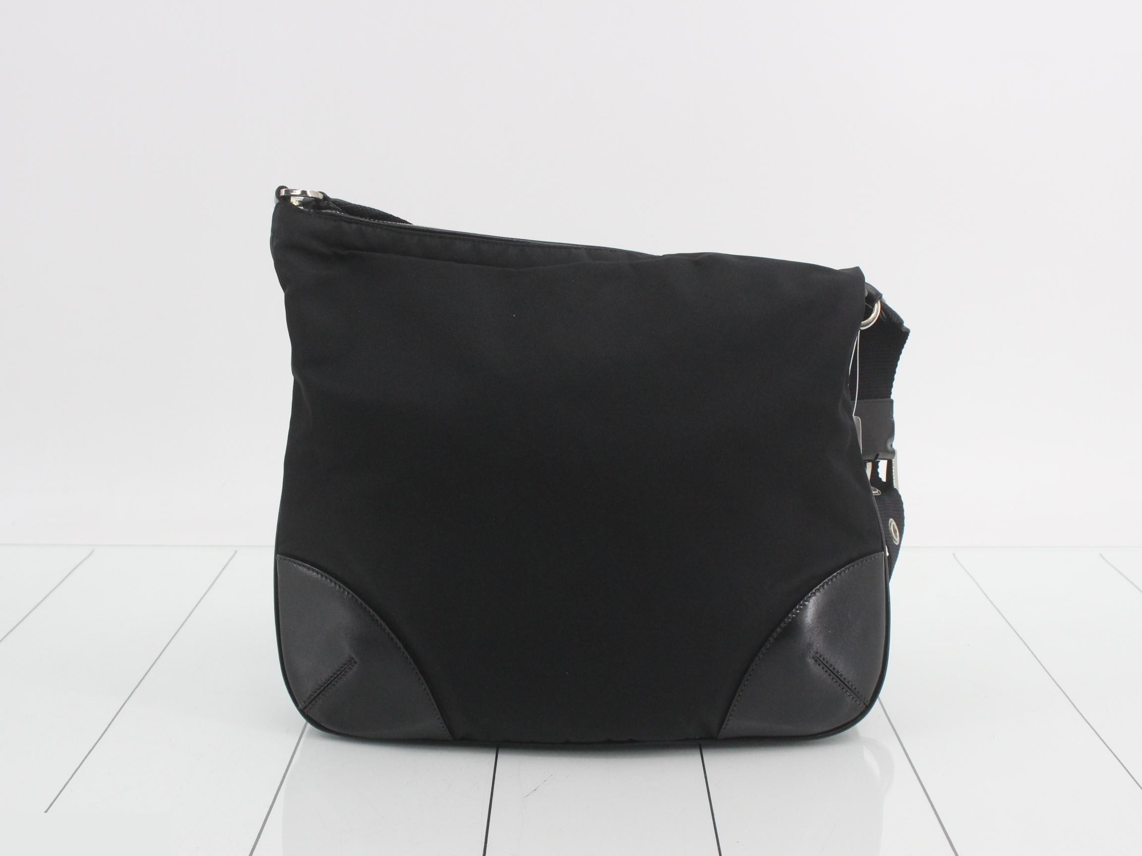 Nylon shoulder bag — view 2