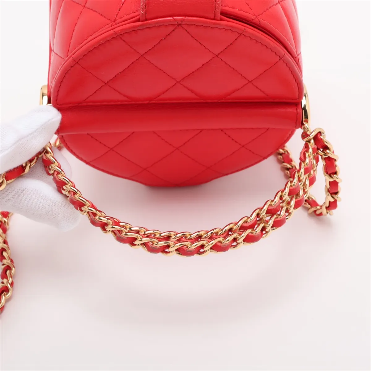 Matelassé Lambskin Chain Shoulder Bag Vanity Case Red Gold Hardware ELG8LC78 Random Serial Number — view 5