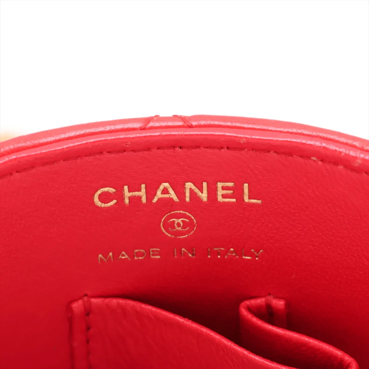 Matelassé Lambskin Chain Shoulder Bag Vanity Case Red Gold Hardware ELG8LC78 Random Serial Number — view 10