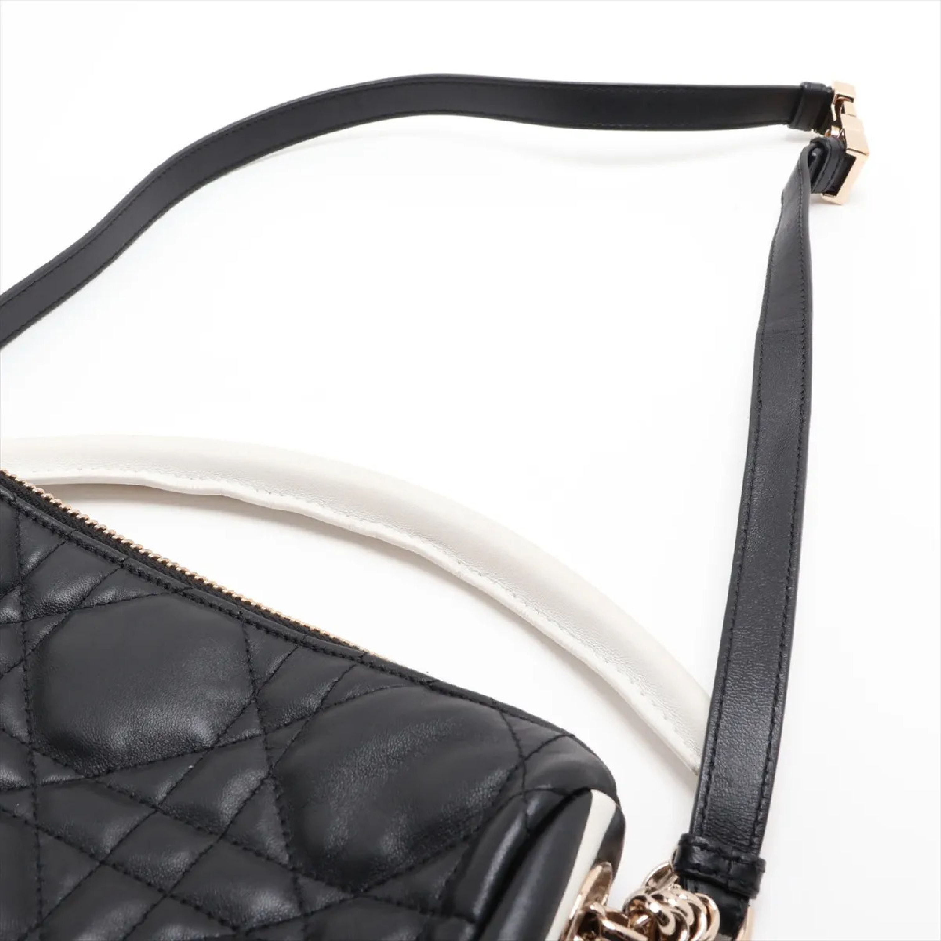 Vibe Shoulder Bag (with dust bag and strap) — view 3