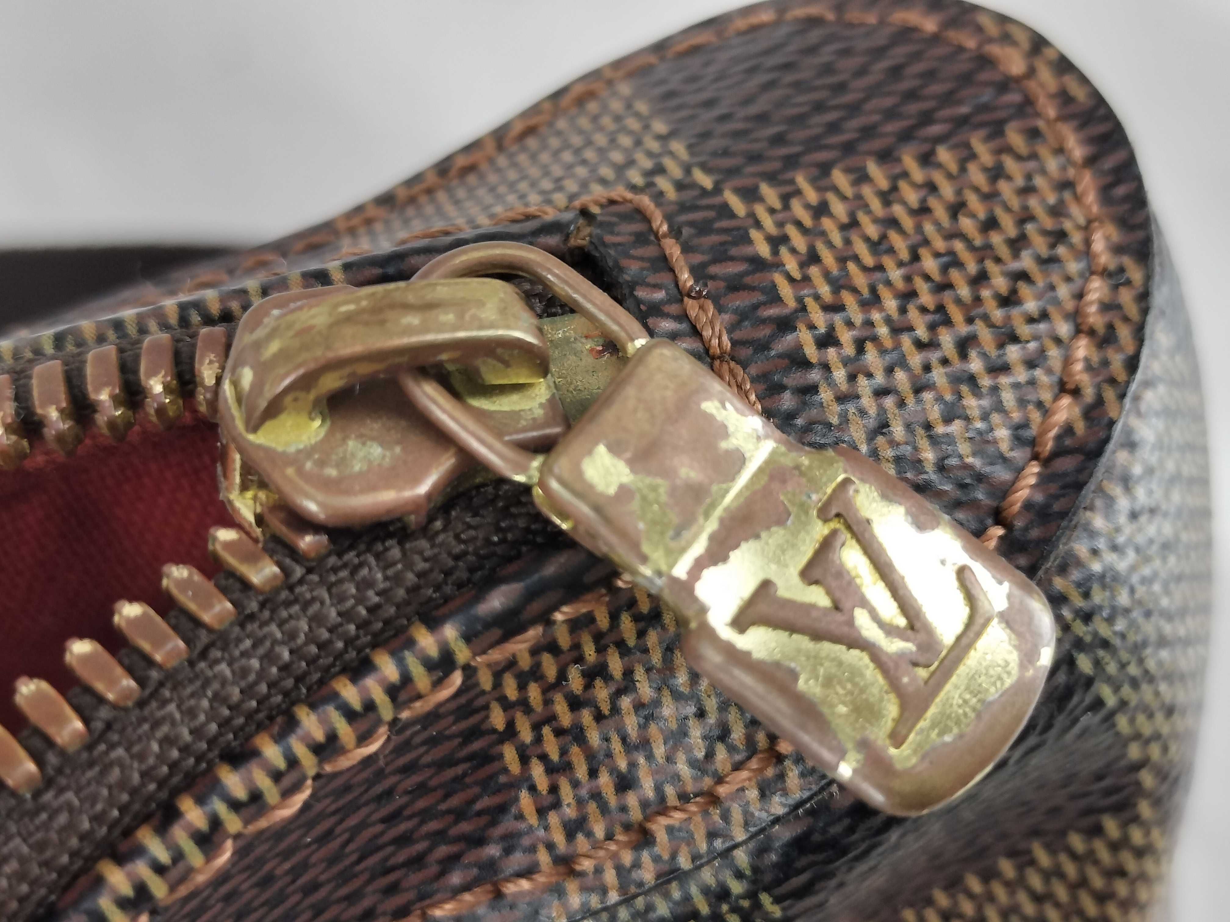 Damier Louis Vuitton Geronimos Shoulder Bag Damier Shoulder Bag — view 12
