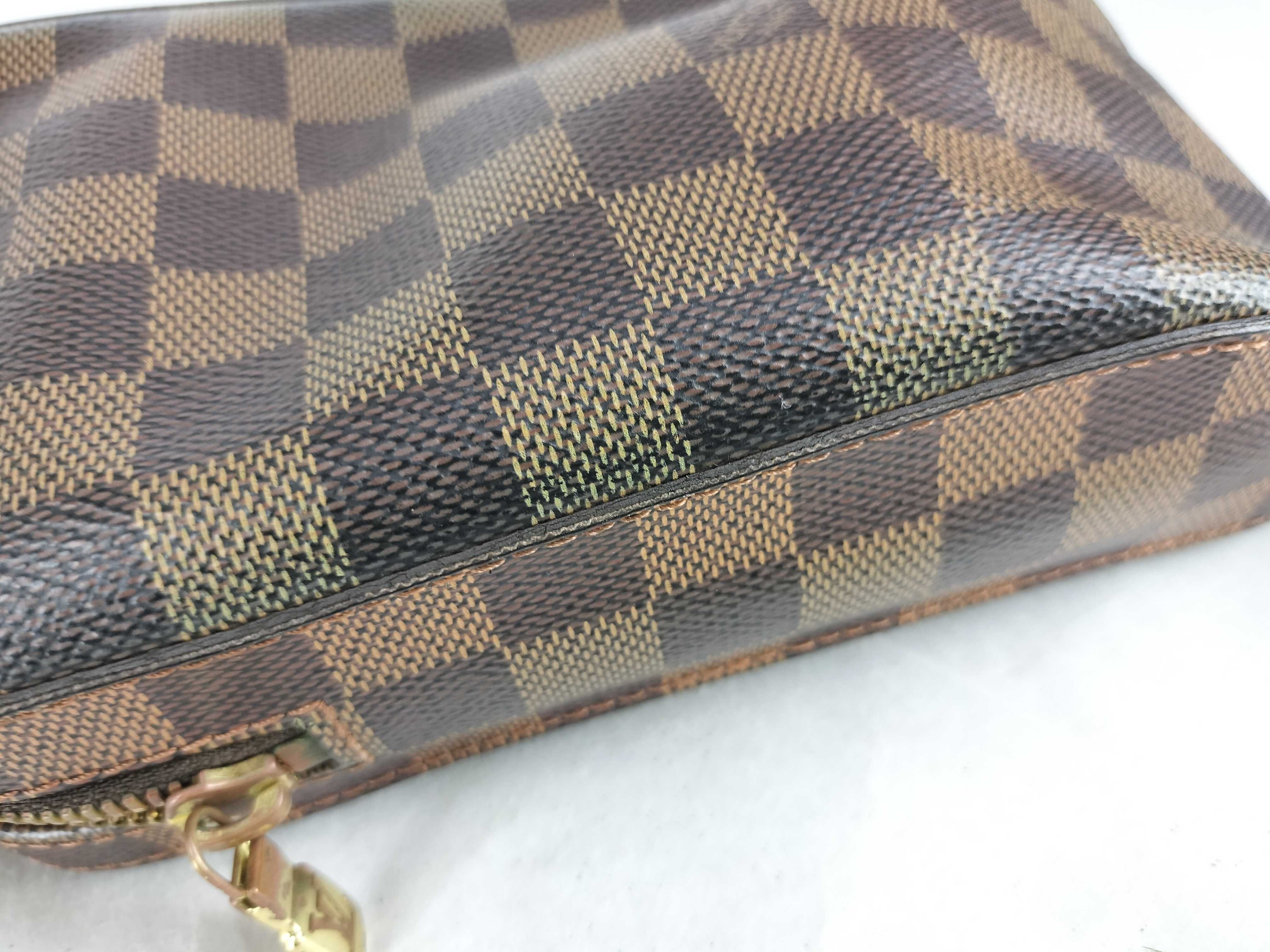 Damier Louis Vuitton Geronimos Shoulder Bag Damier Shoulder Bag — view 14