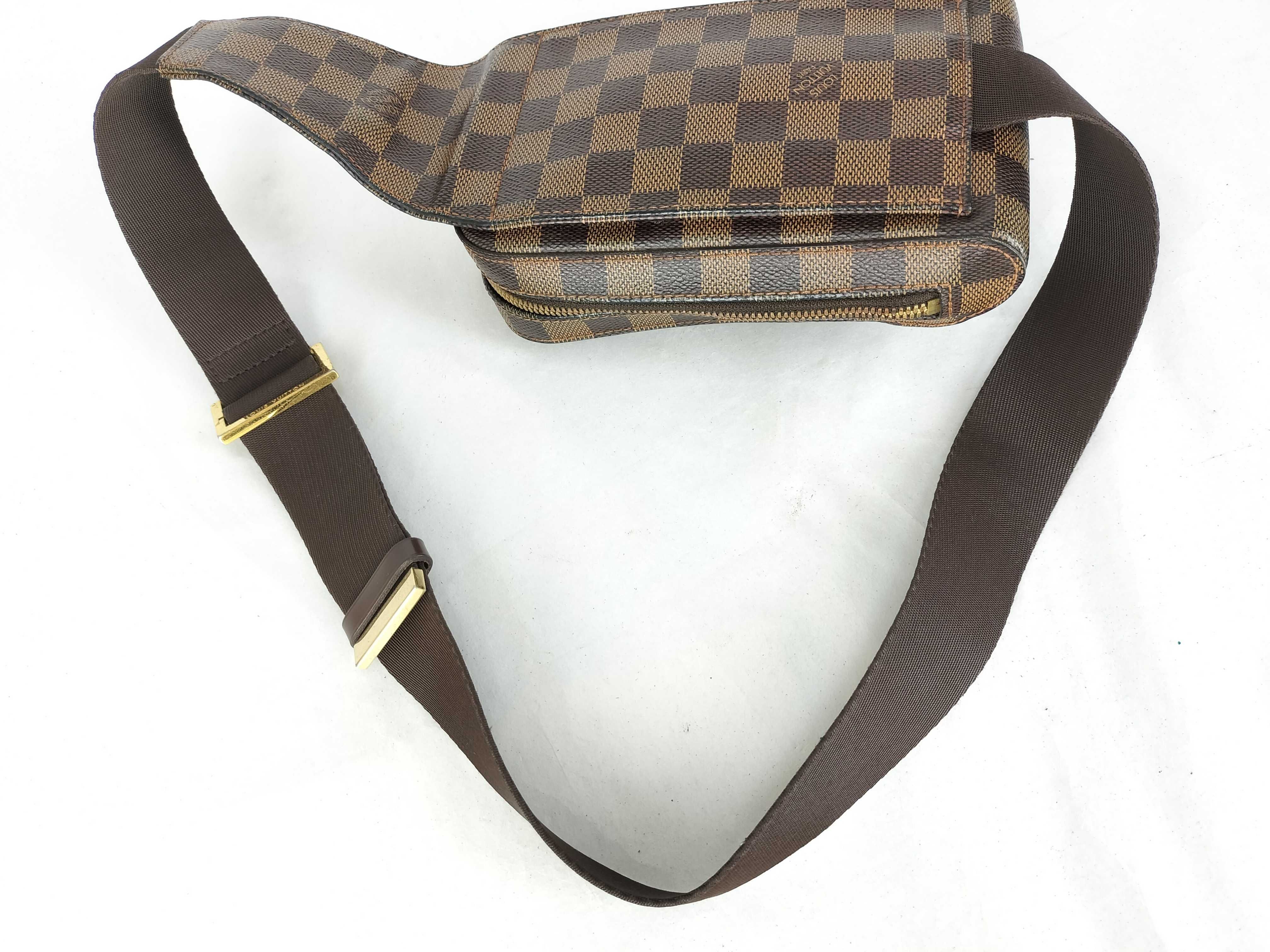 Damier Louis Vuitton Geronimos Shoulder Bag Damier Shoulder Bag — view 3