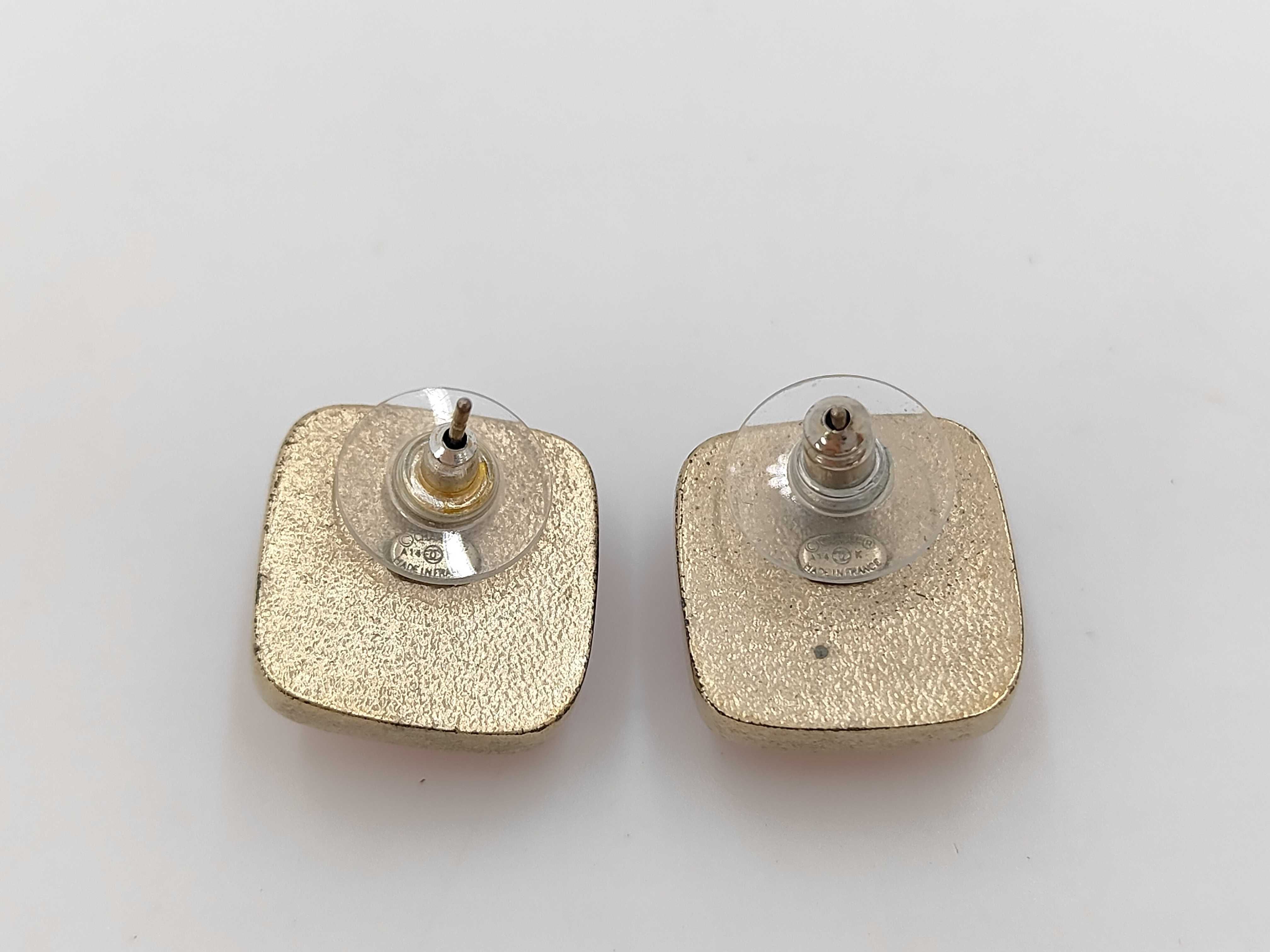 earrings, Coco Mark square button, orange and gold. — view 2