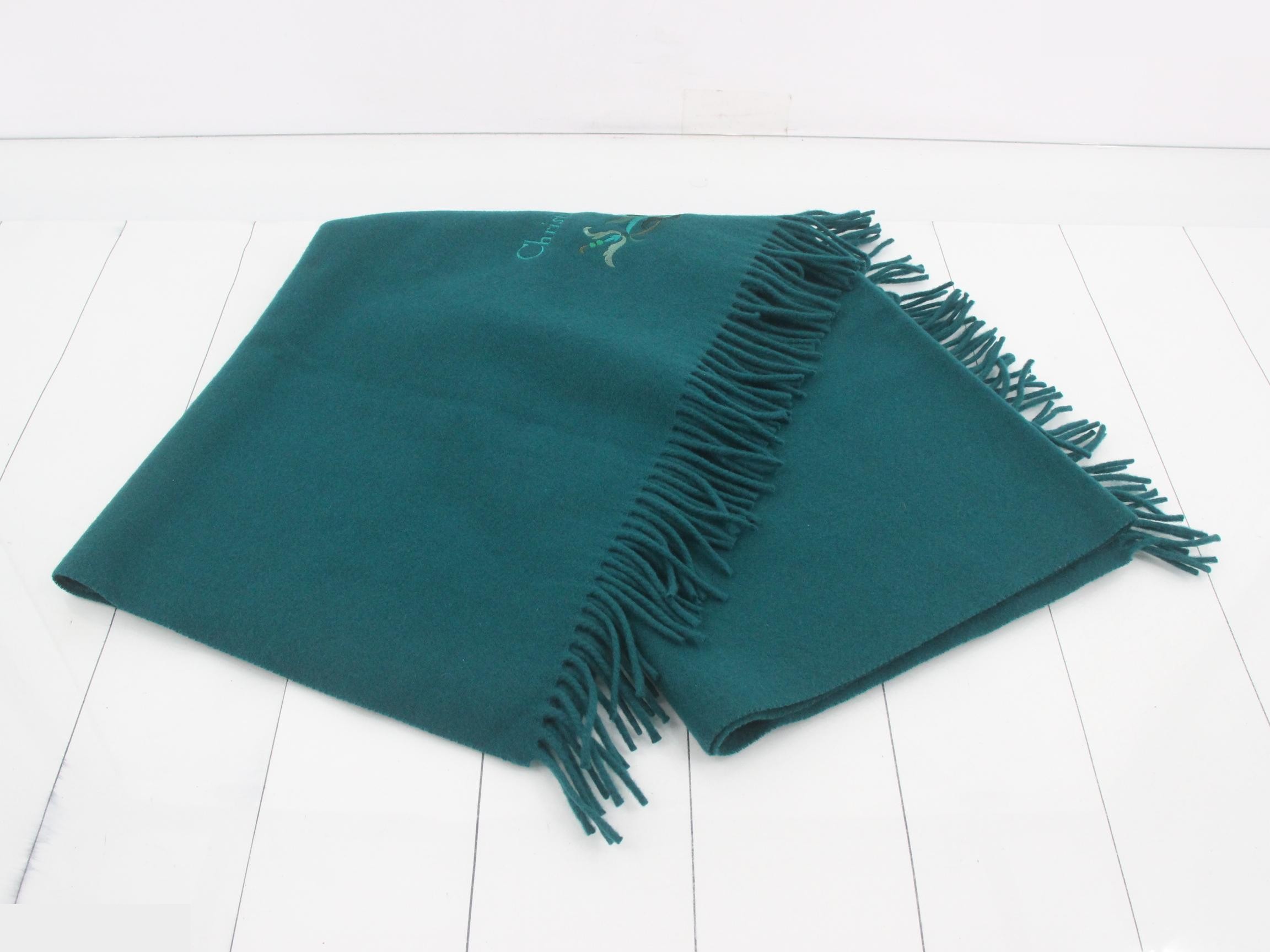 Stole, embroidery, blanket, muffler — view 3