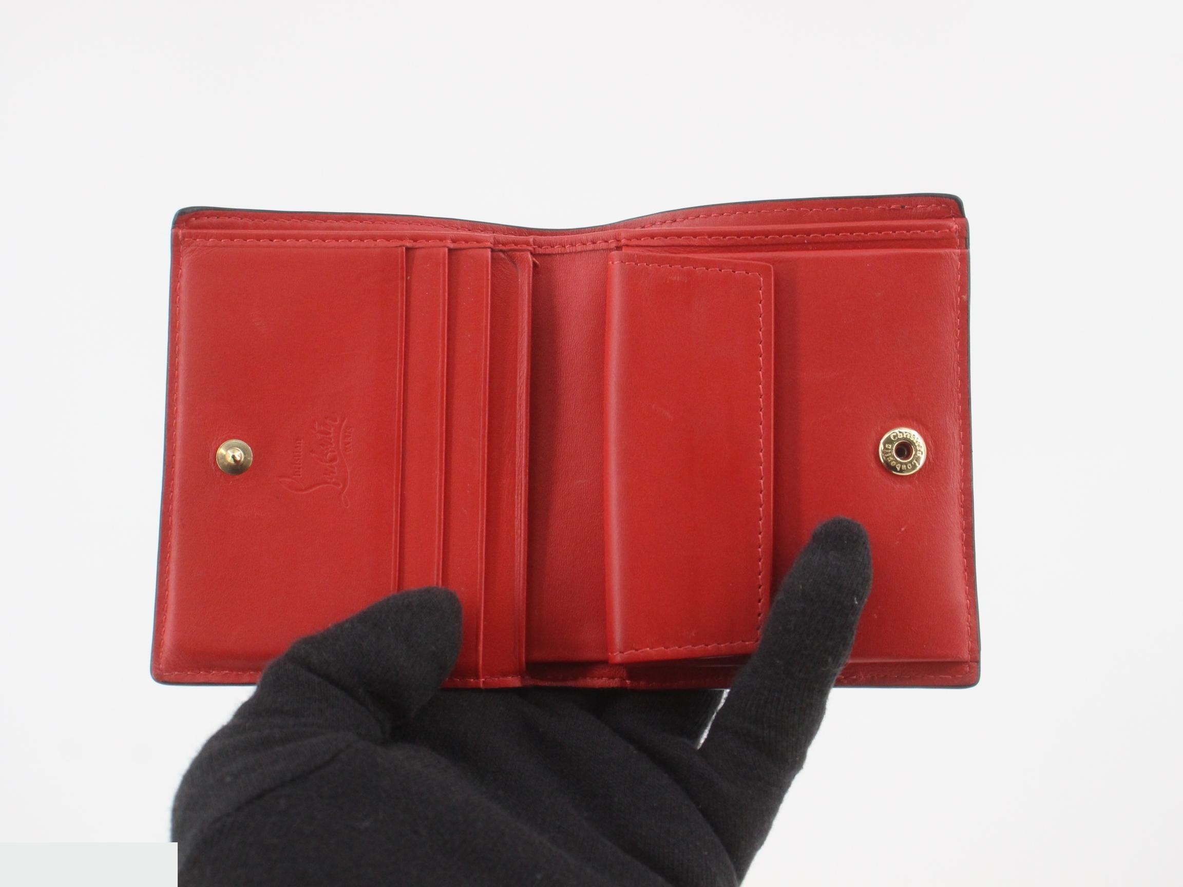 Other lines: Bags and Wallets — view 4