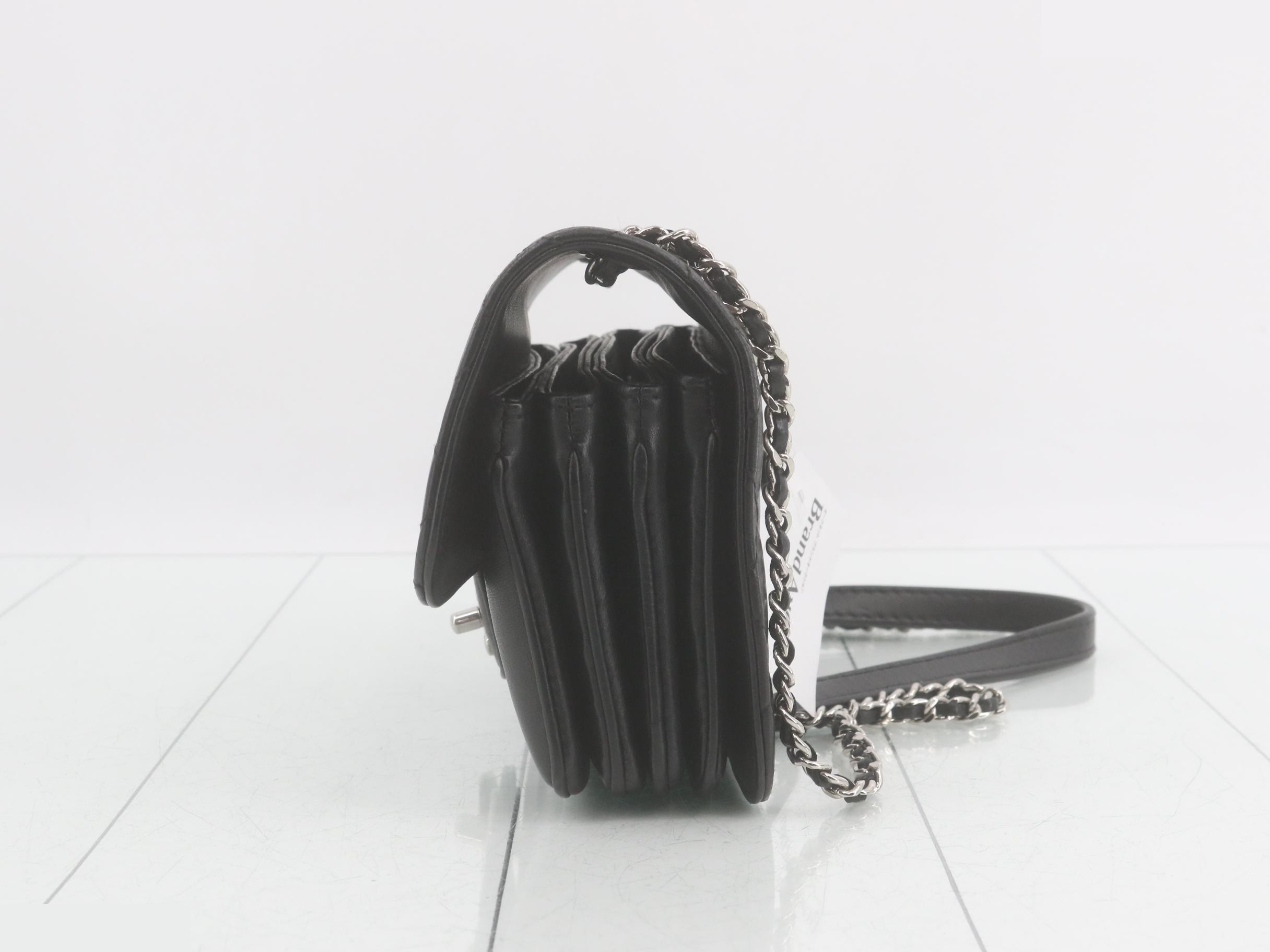 Matelassé Leather Double Chain Shoulder Bag — view 3