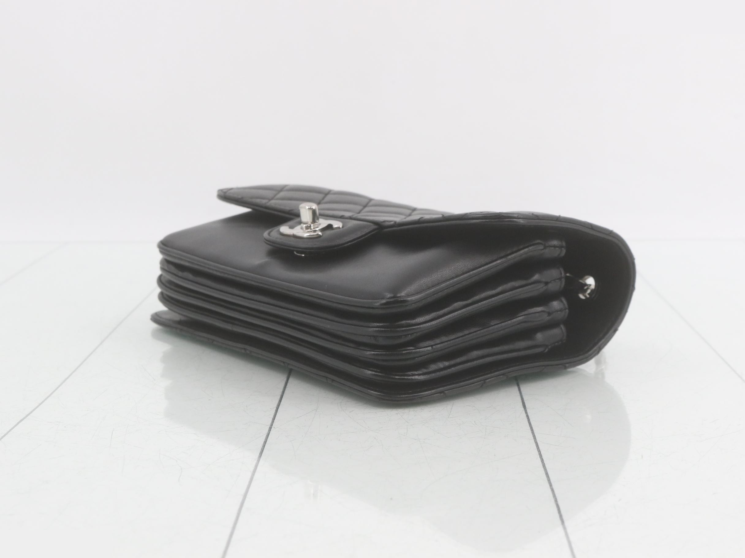 Matelassé Leather Double Chain Shoulder Bag — view 6