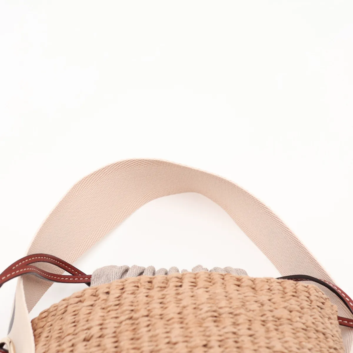Woody Small Raffia x Leather 2-Way Handbag, Brown — view 6