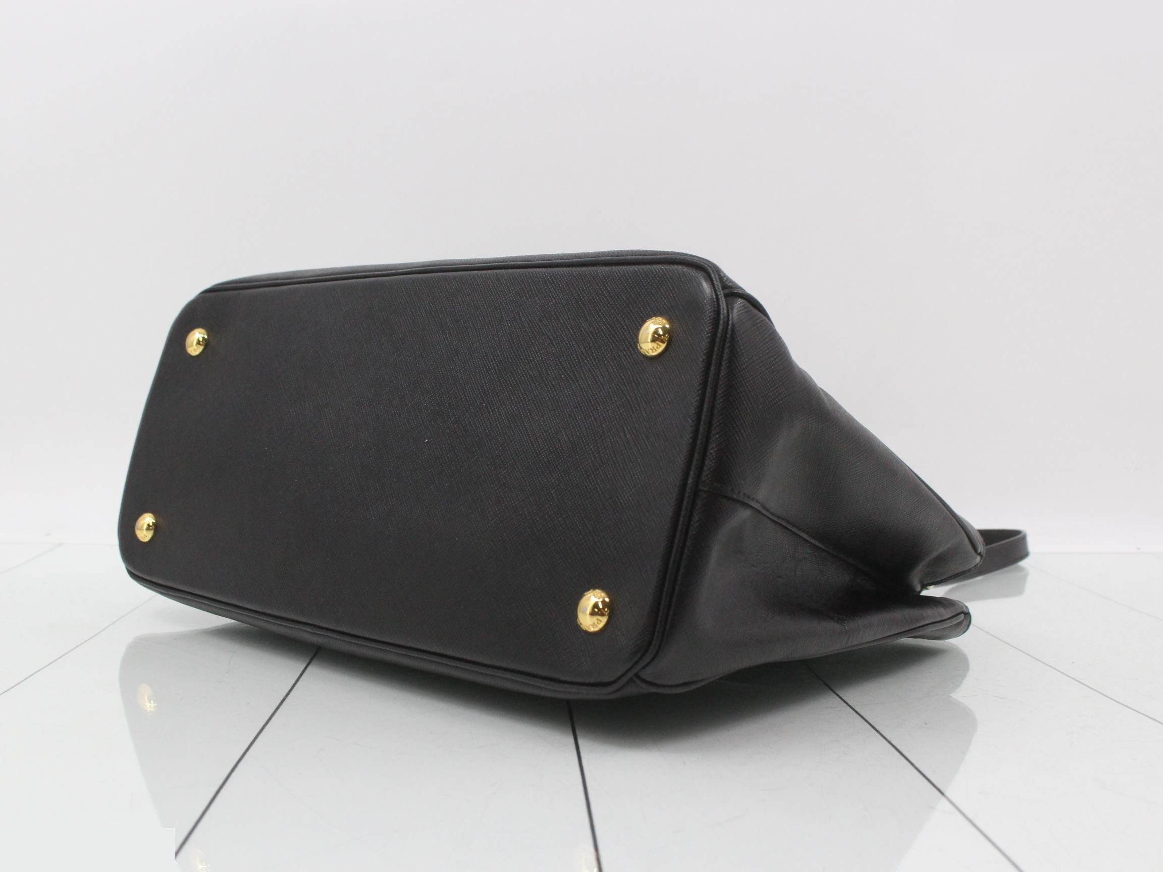 Saffiano Triangle Plate 2-Way Shoulder/Handbag — view 6