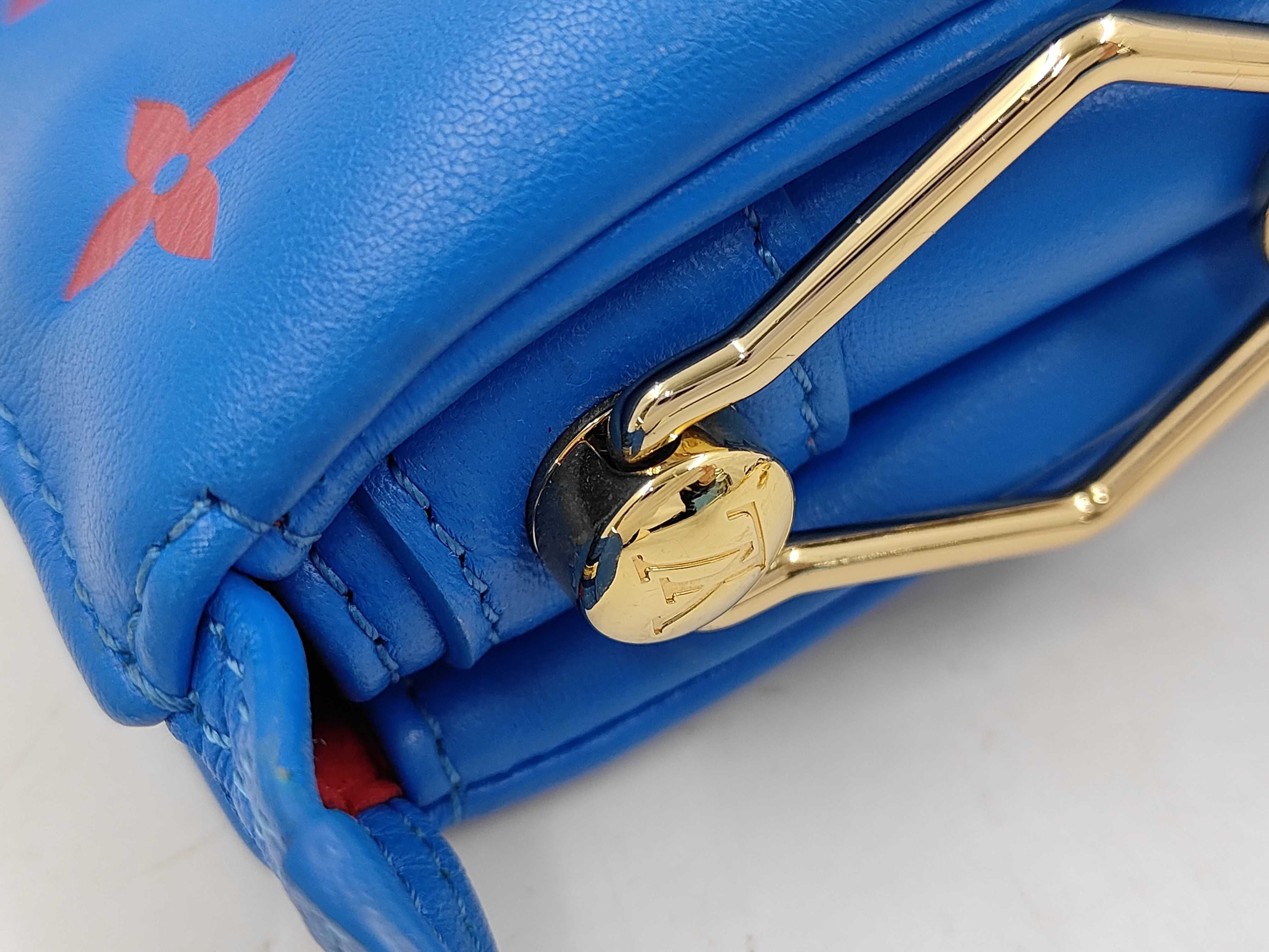 2283 Coussin PM Shoulder Bag, Blue/Red, M58626 — view 10