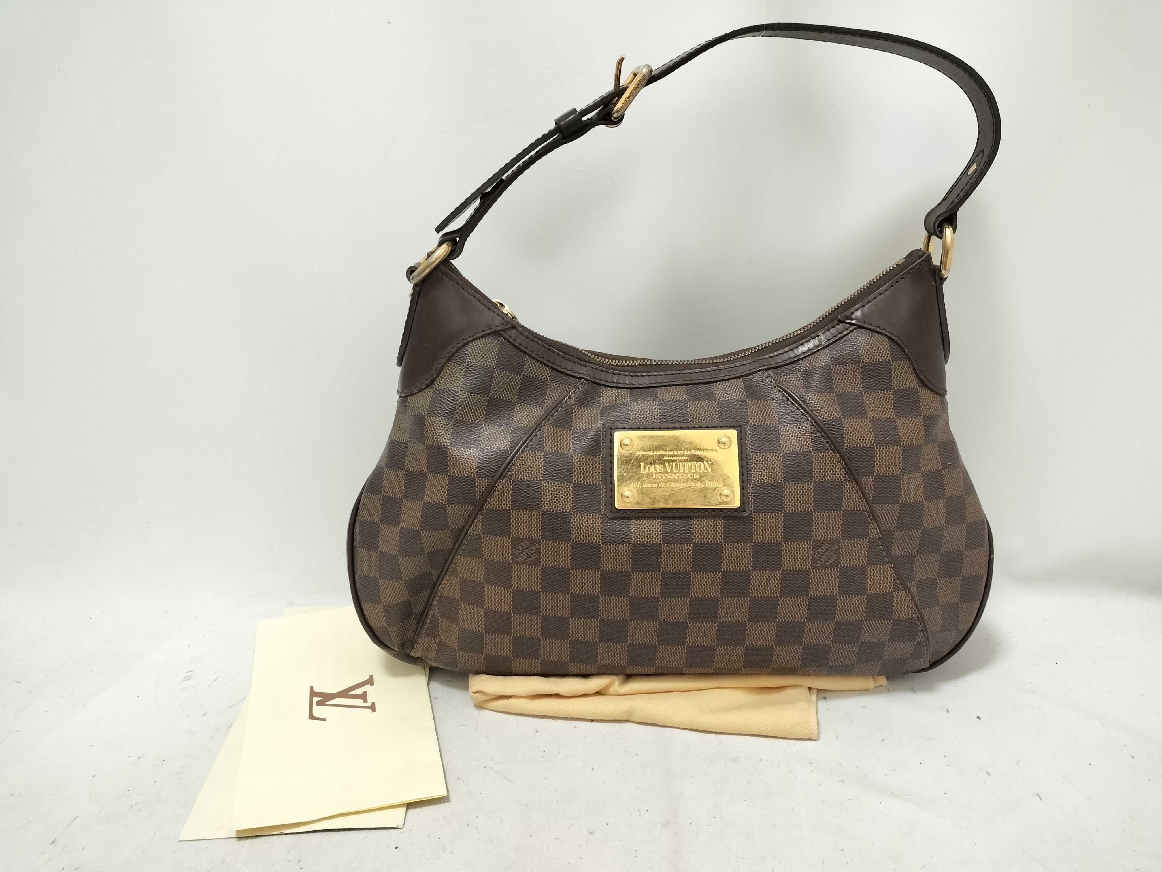 Damier PH- Damier Ebene Thames GM Shoulder Bag Brown Canvas