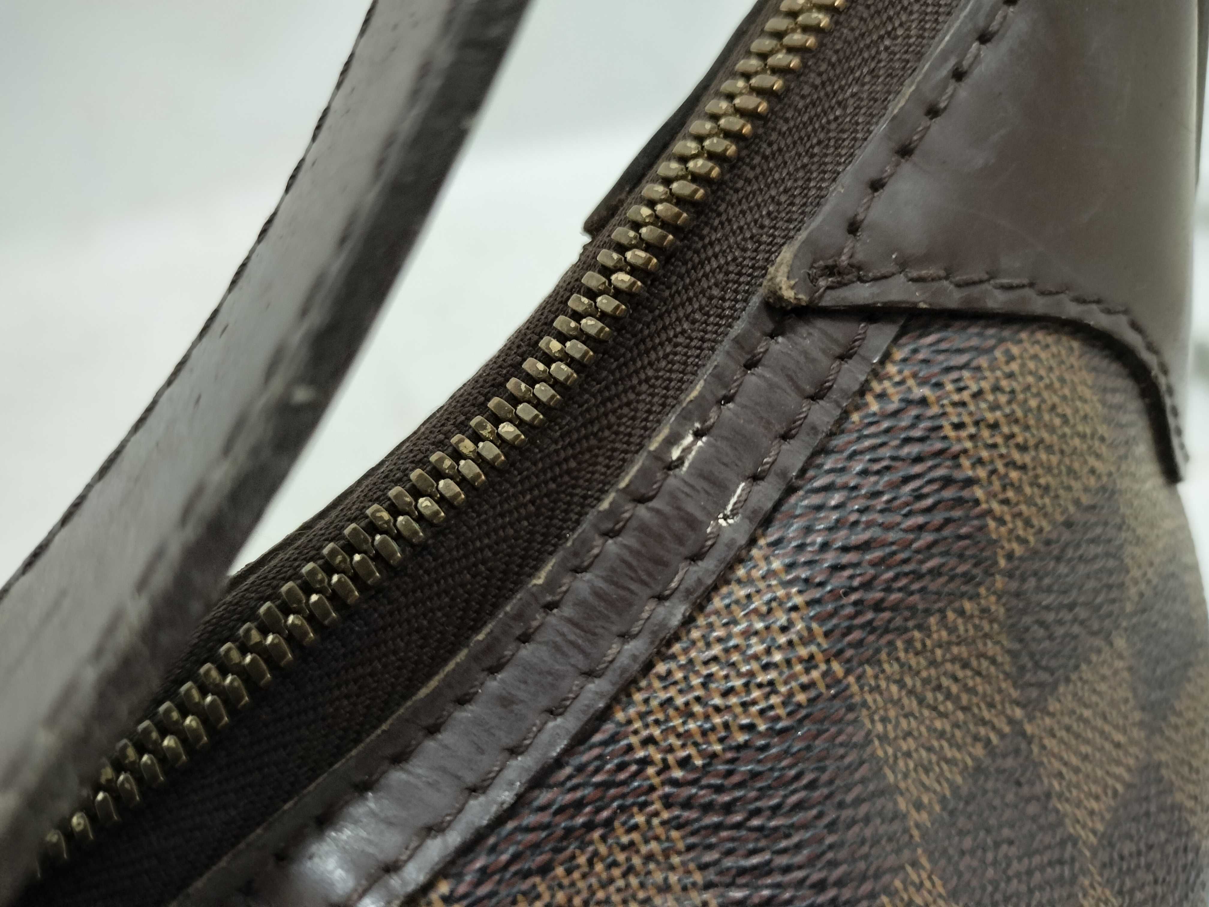 Damier PH- Damier Ebene Thames GM Shoulder Bag Brown Canvas — view 13