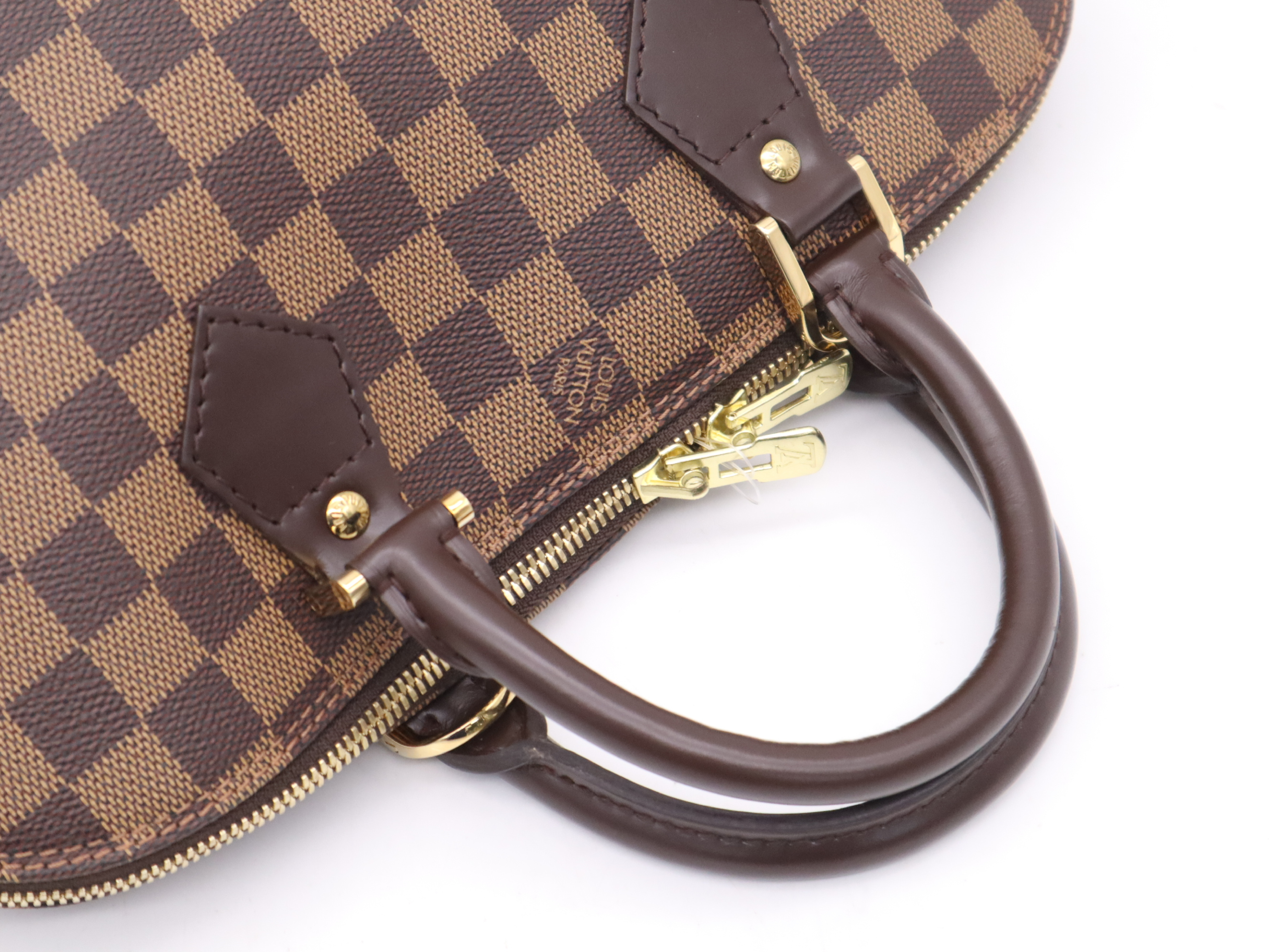 N51131 Damier Alma Handbag with Padlock and 2 Keys — view 6