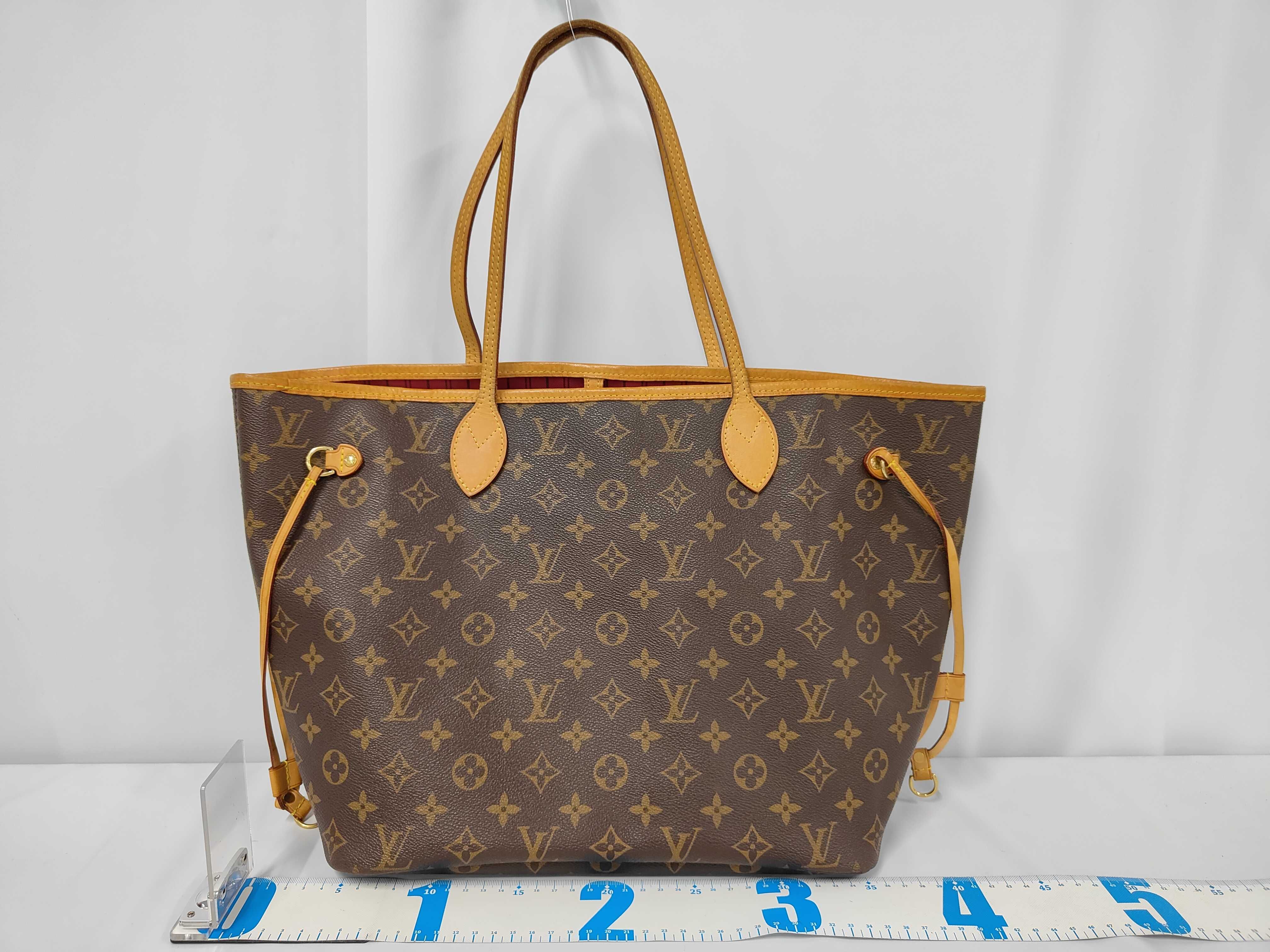 Neverfull MM Monogram Fuchsia M40996 Tote Bag — view 2