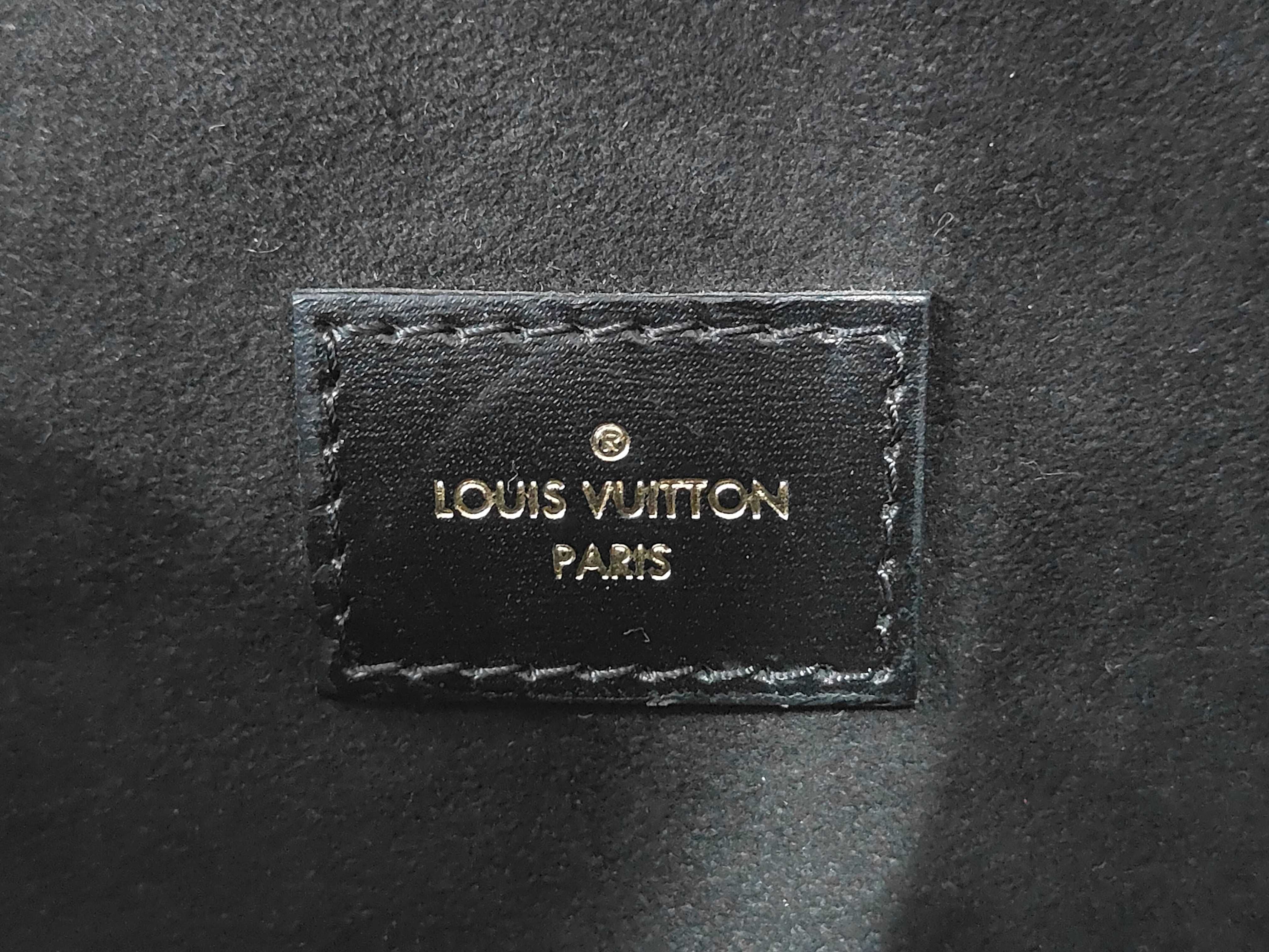 M44876 Monogram Reverse Pochette Metis MM 2-Way Handbag — view 9
