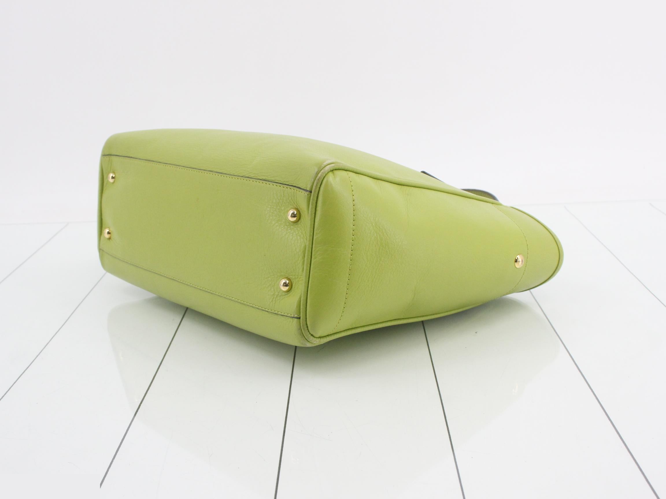 Other lines: Bags & Tote Bags - Heritage Leather - Green — view 6