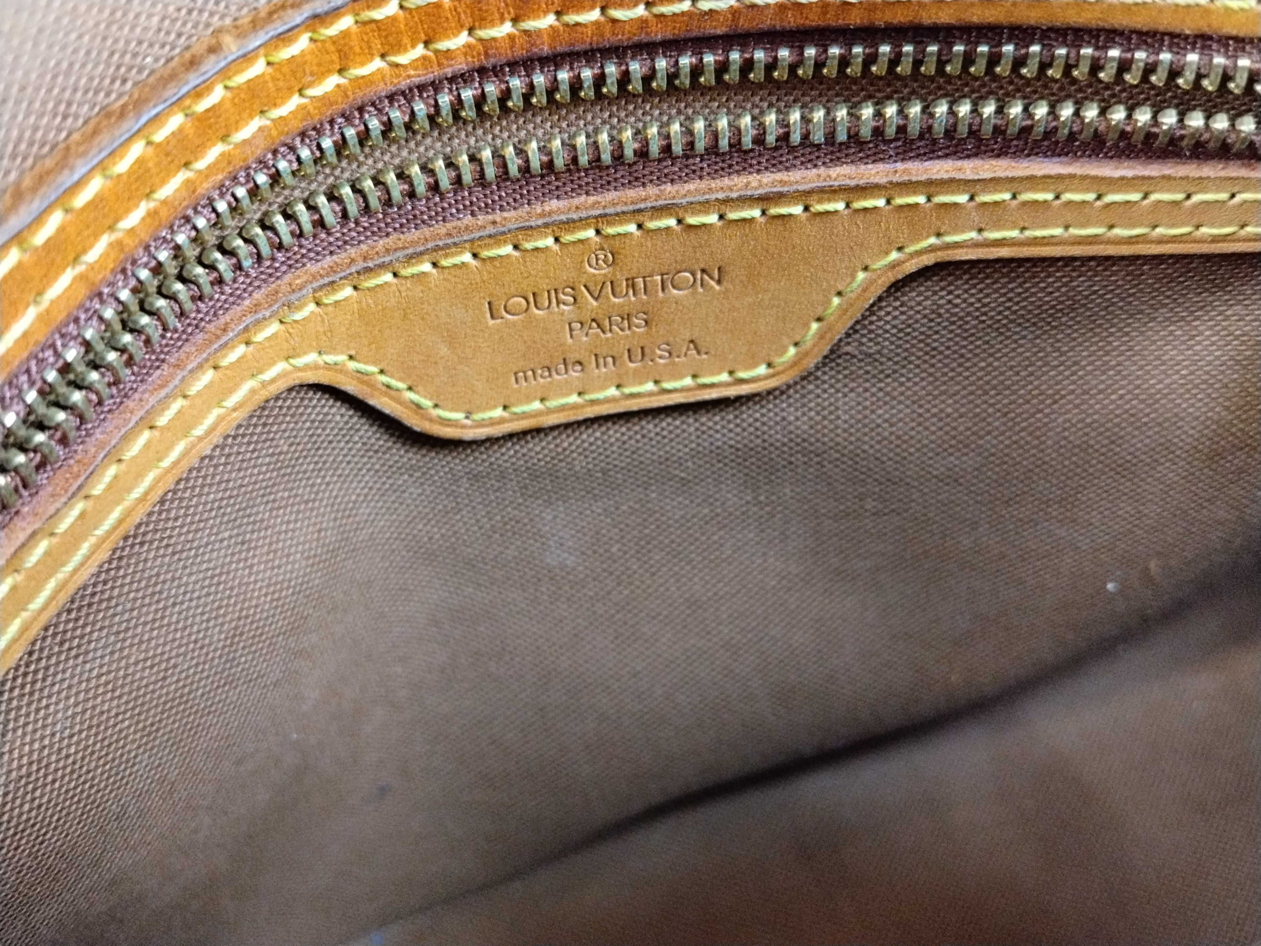 Monogram Louis Vuitton Monogram Mini Looping Handbag — view 11