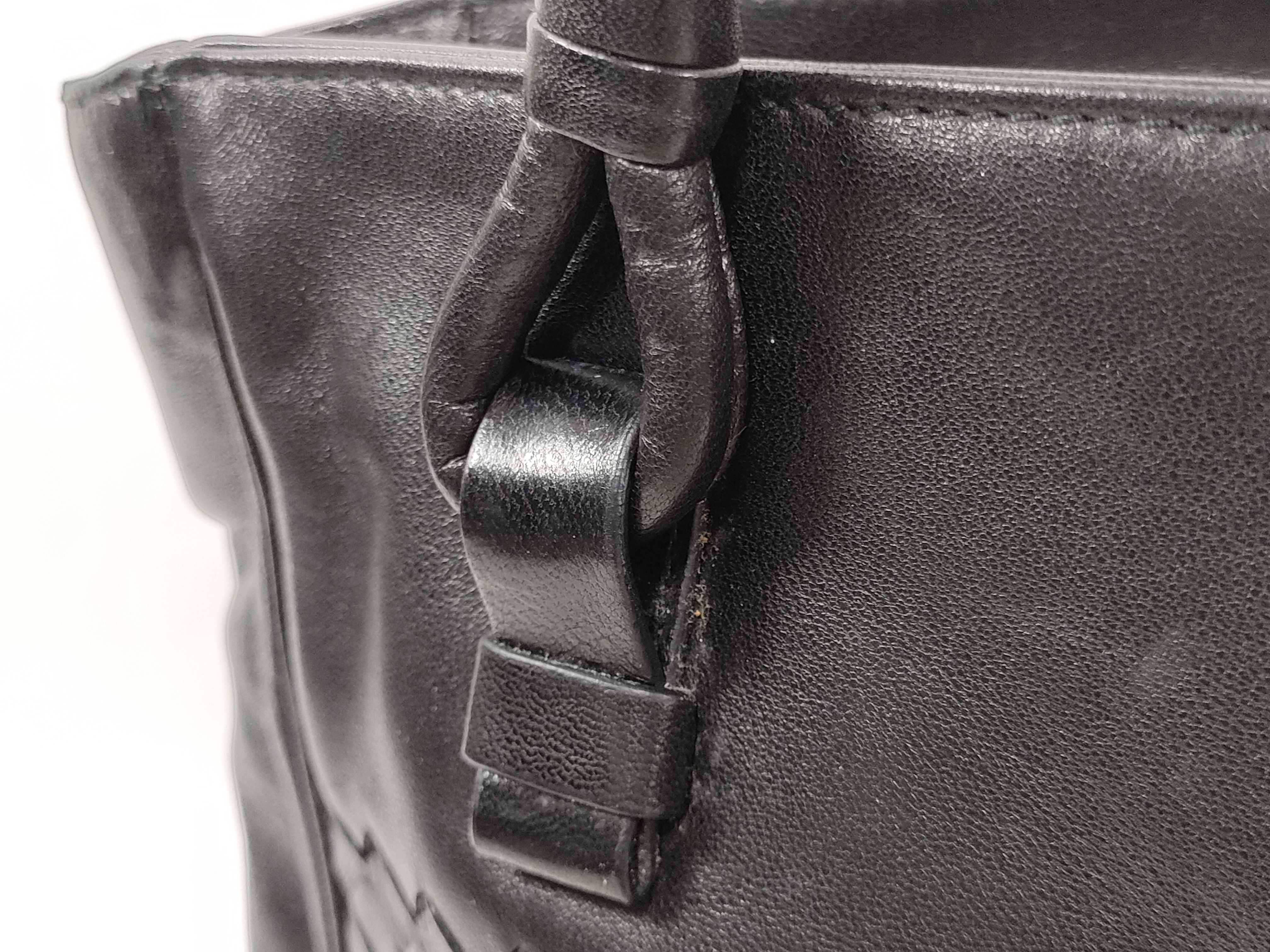 Intrecciato/Black Handbag — view 4