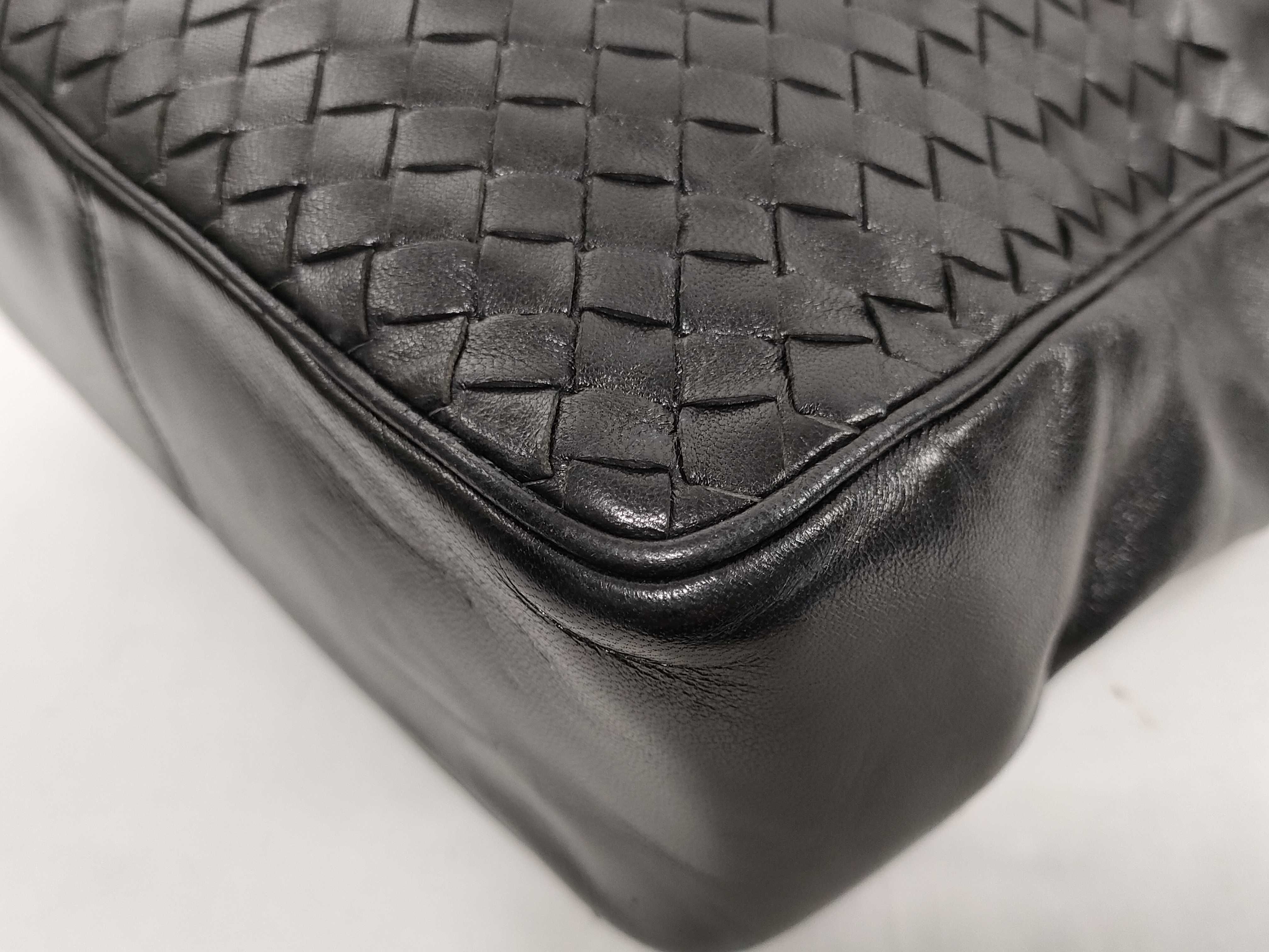 Intrecciato/Black Handbag — view 7