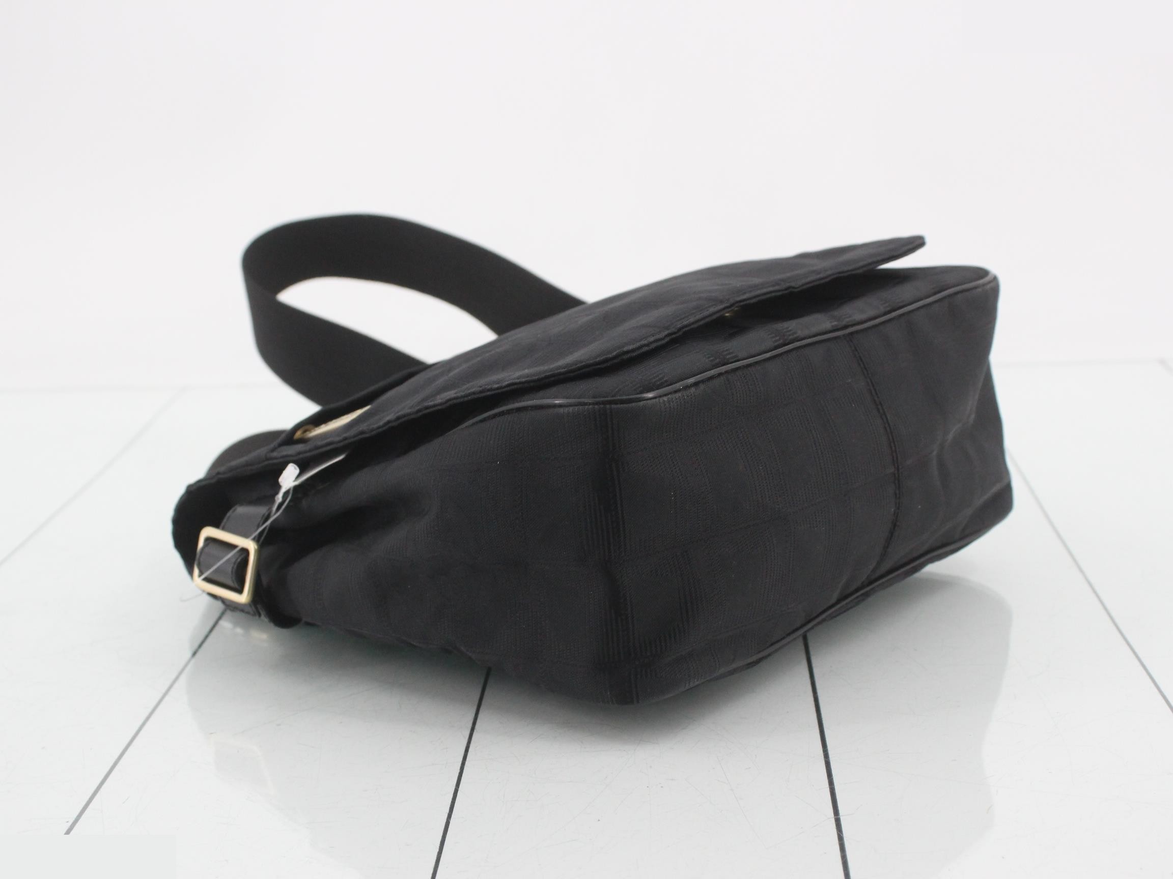 New Travel Shoulder Bag — view 5