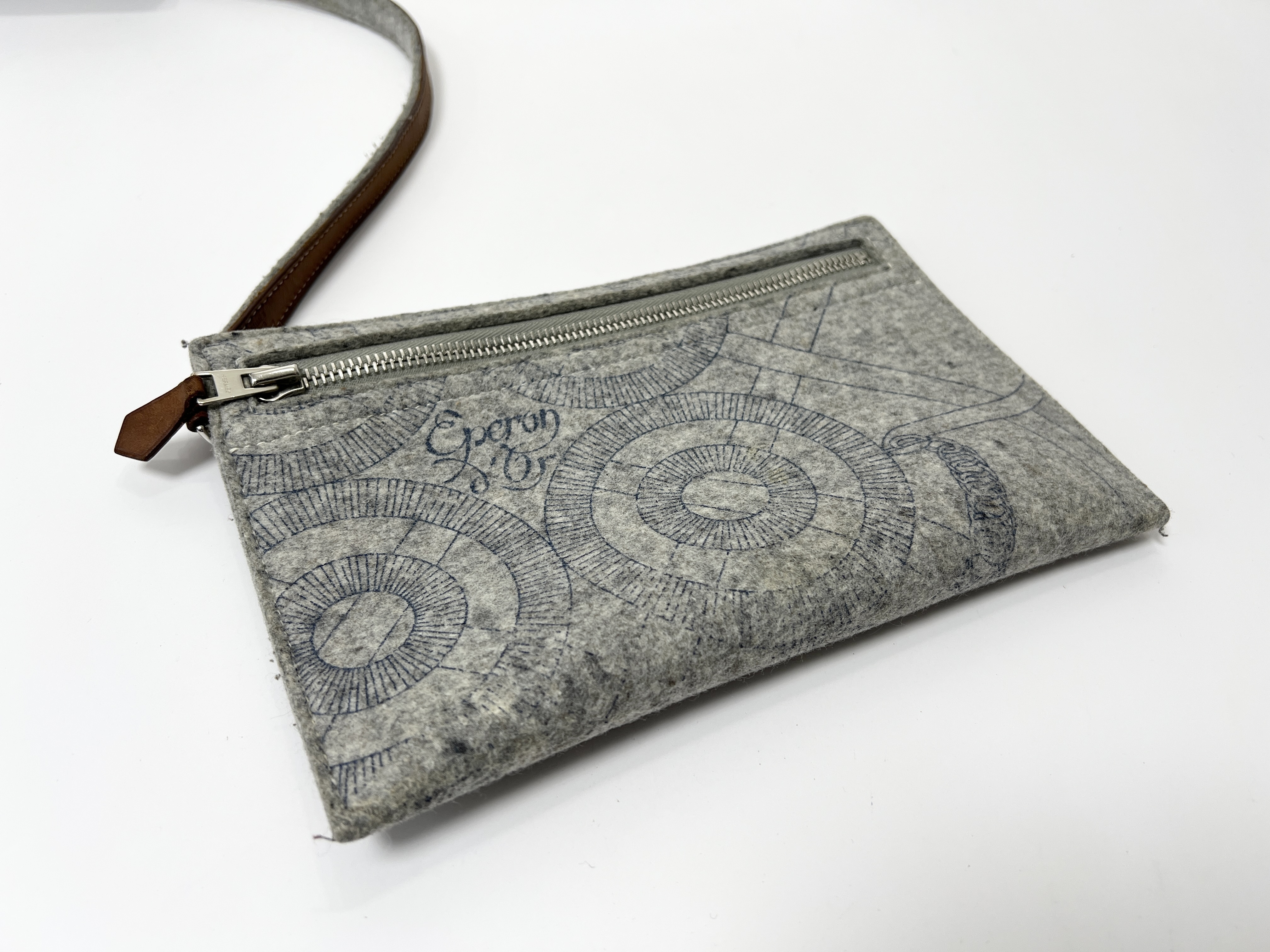 Sac Calimi MM ( L stamp) Felt Leather Tote Bag with Hand Pouch — view 8