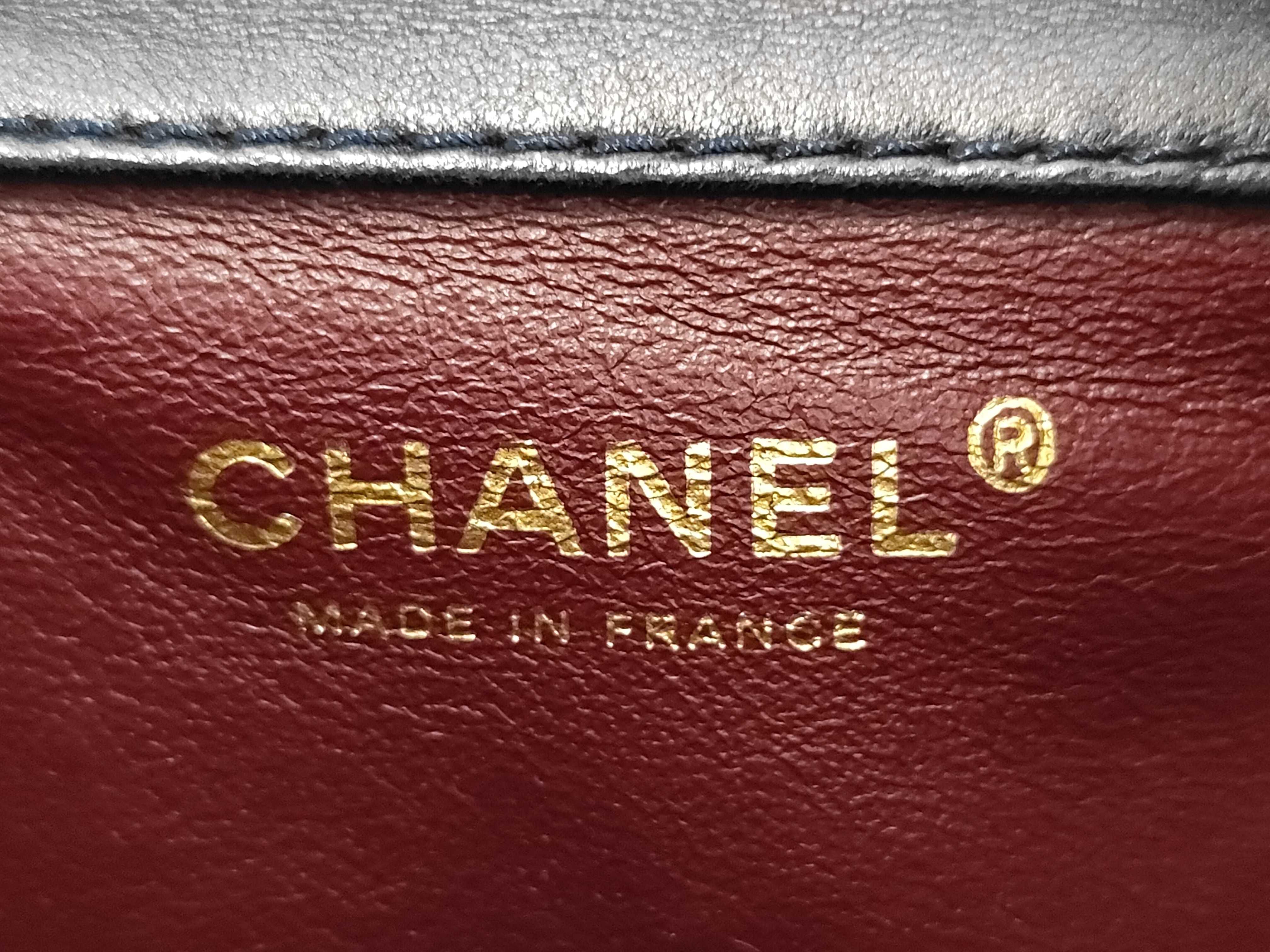 Chain Shoulder Bag — view 9
