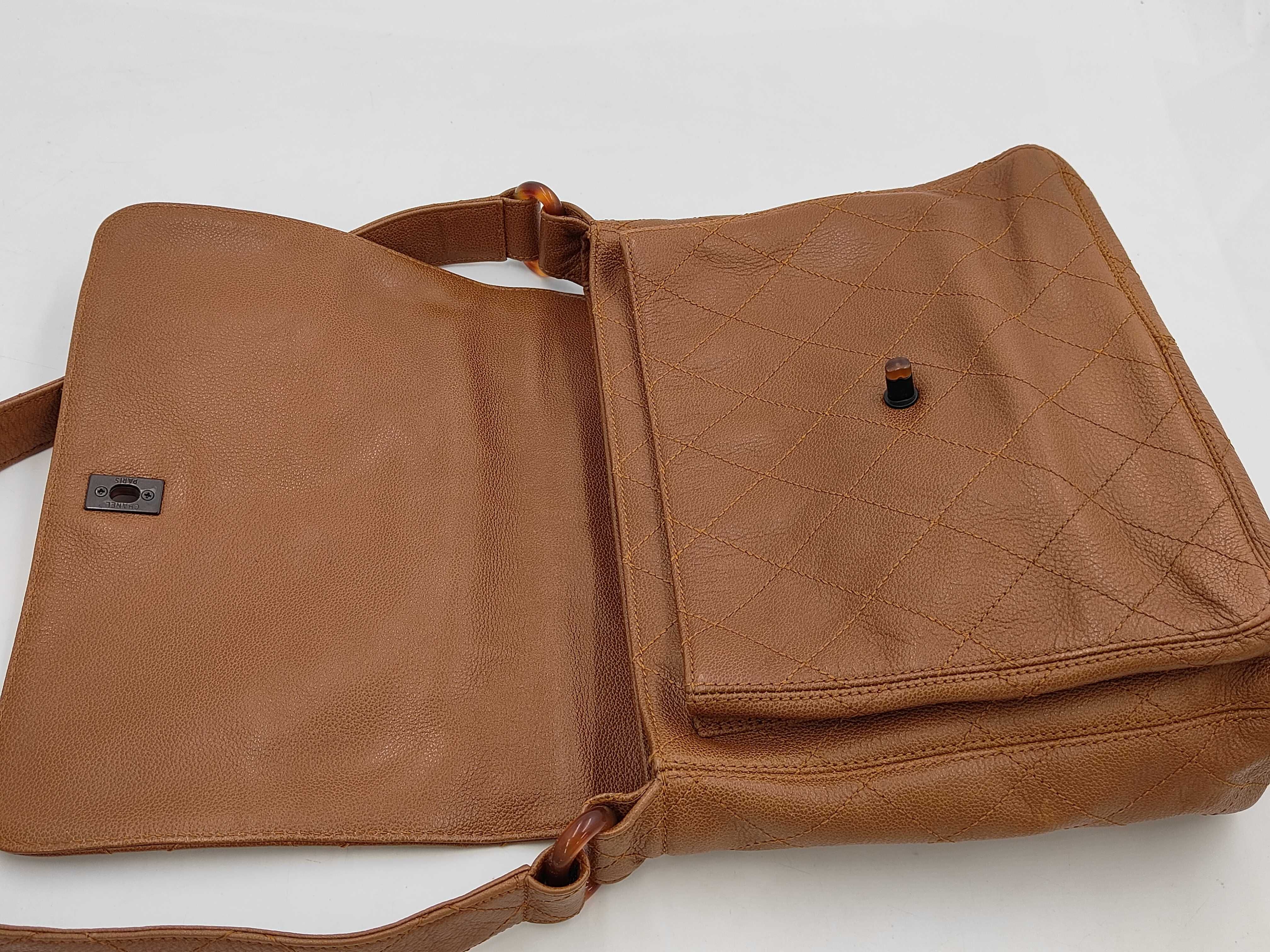 Caviar Skin Shoulder Bag — view 8