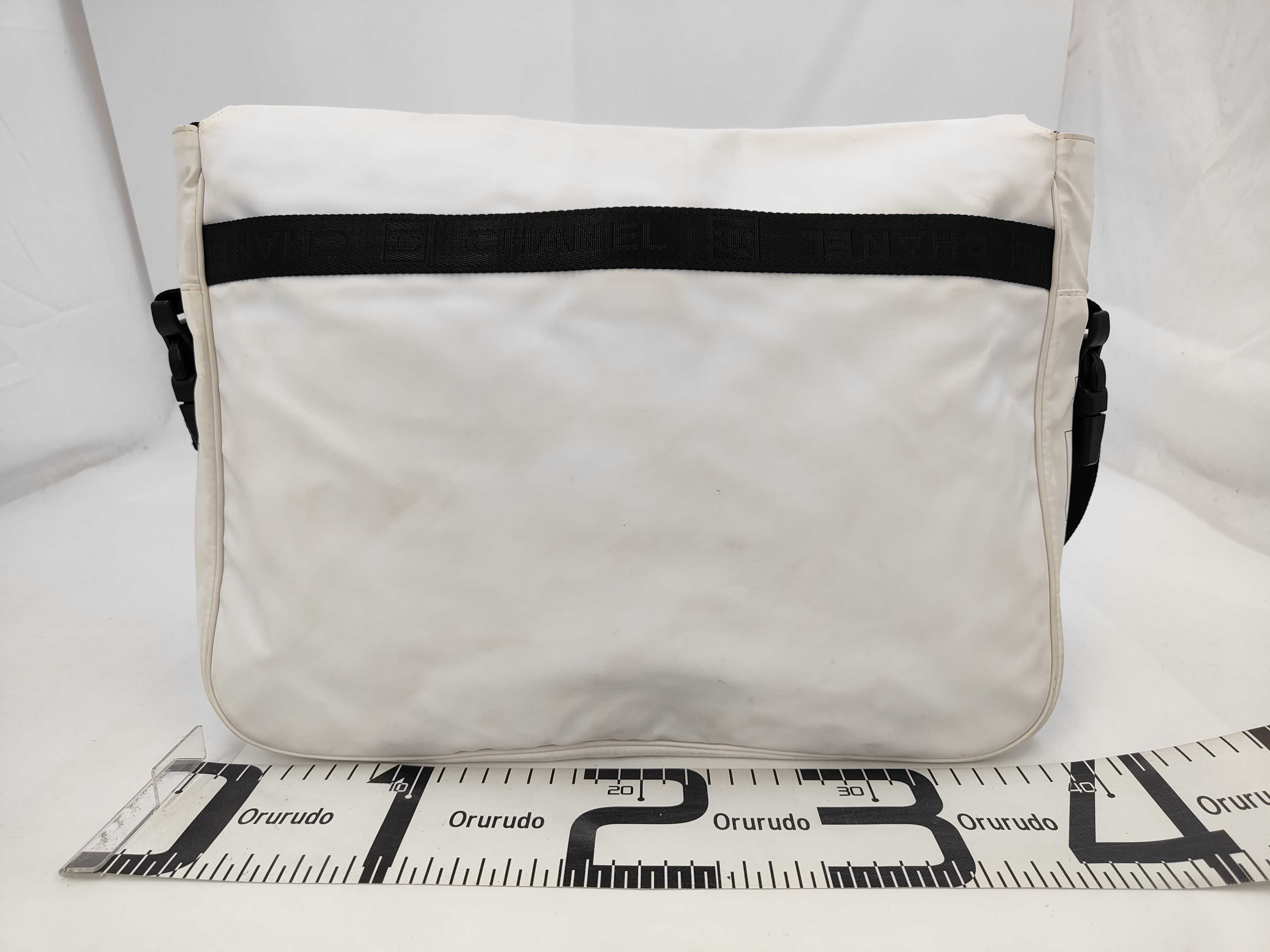 Sport Line Shoulder Bag — view 2