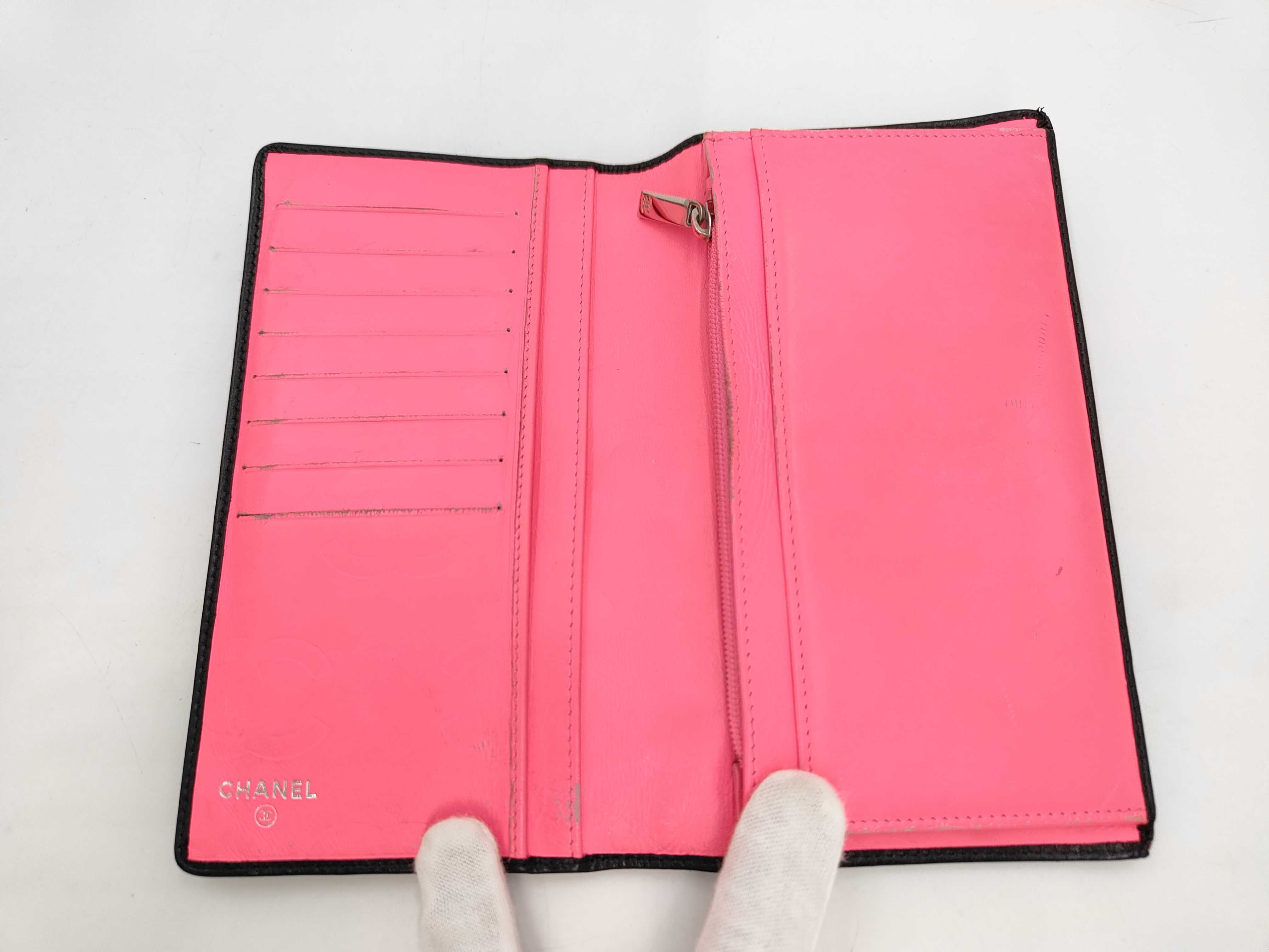 Cambon folding wallet, black, serial number 13 series. — view 4