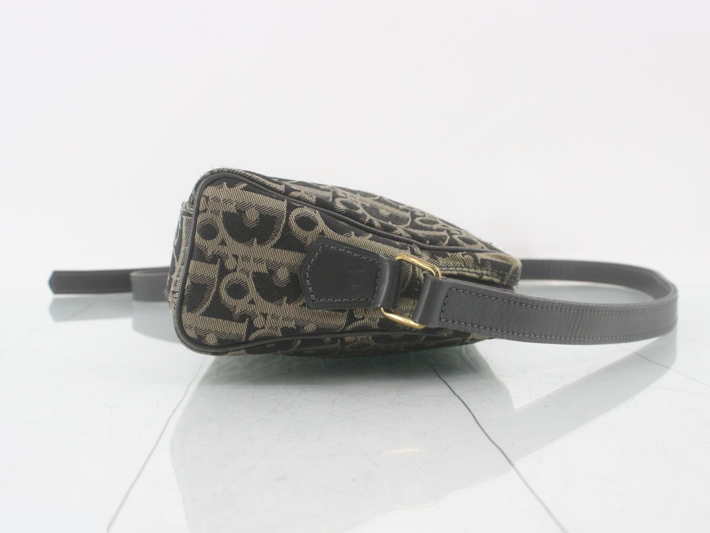 Trotter (bag) - Shoulder bag — view 3
