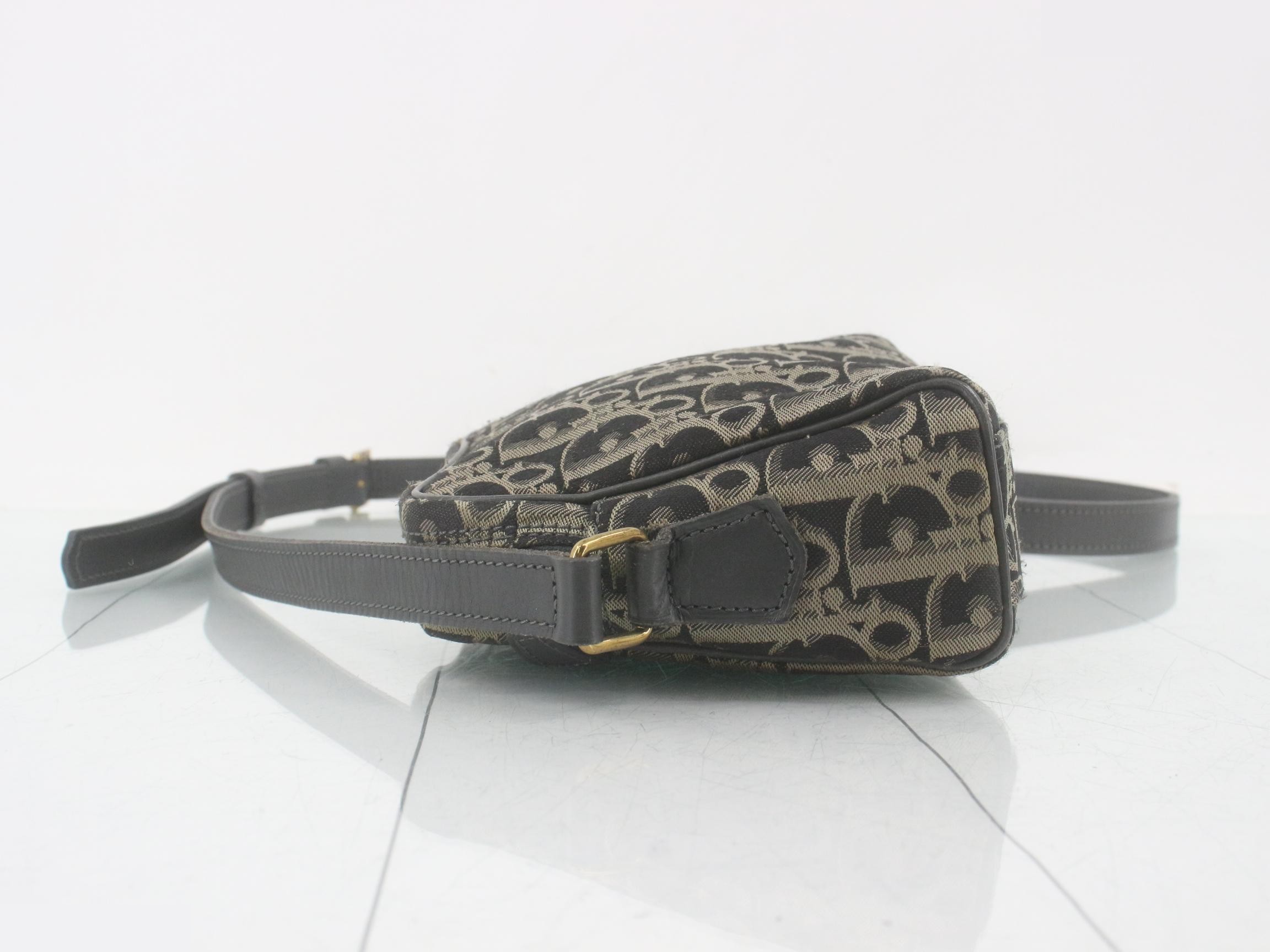 Trotter (bag) - Shoulder bag — view 4