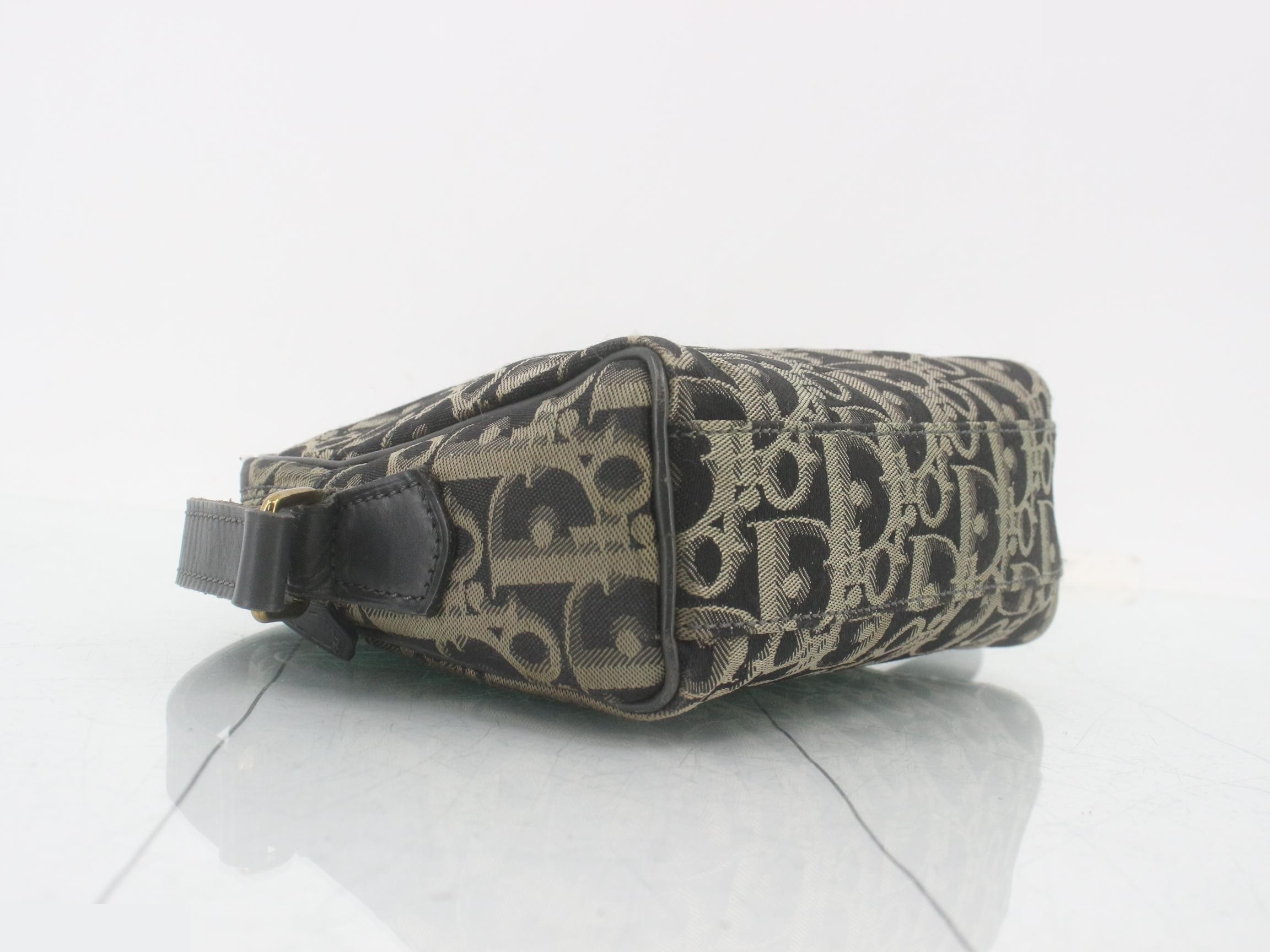 Trotter (bag) - Shoulder bag — view 5