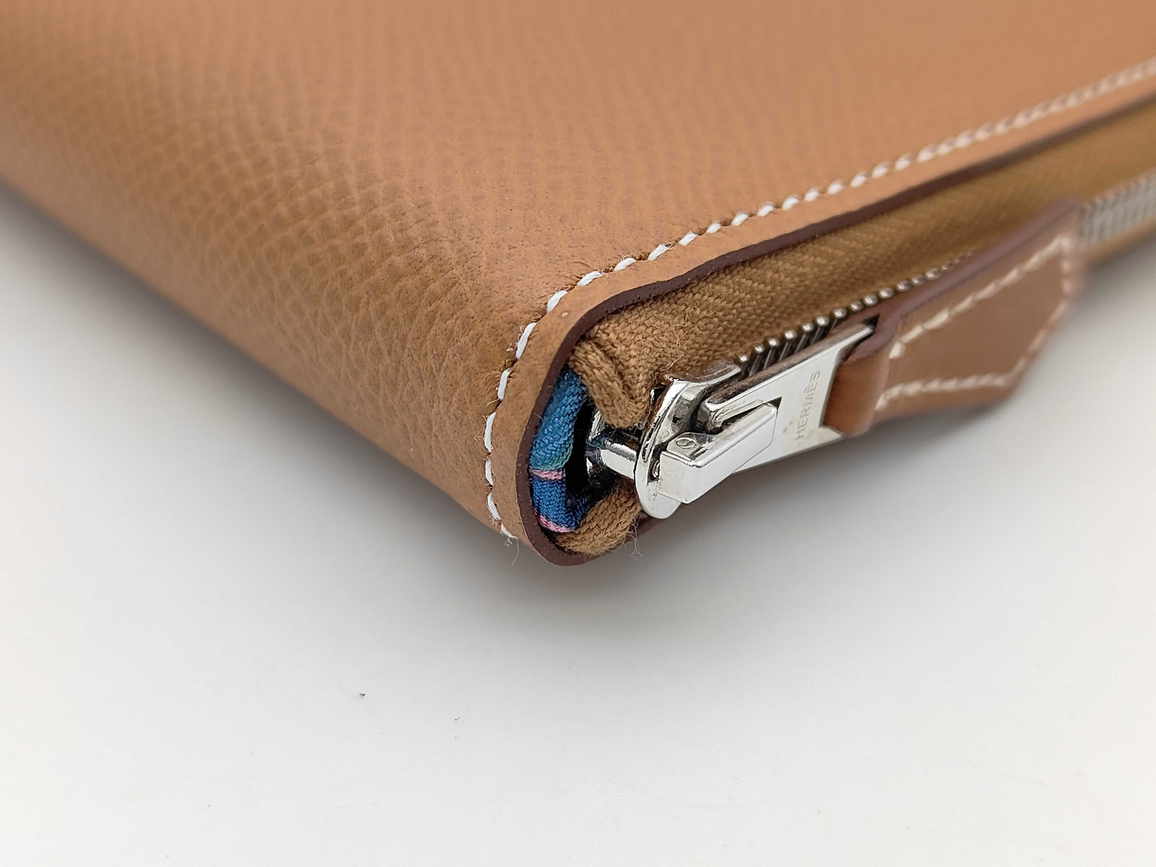 brown wallet — view 3