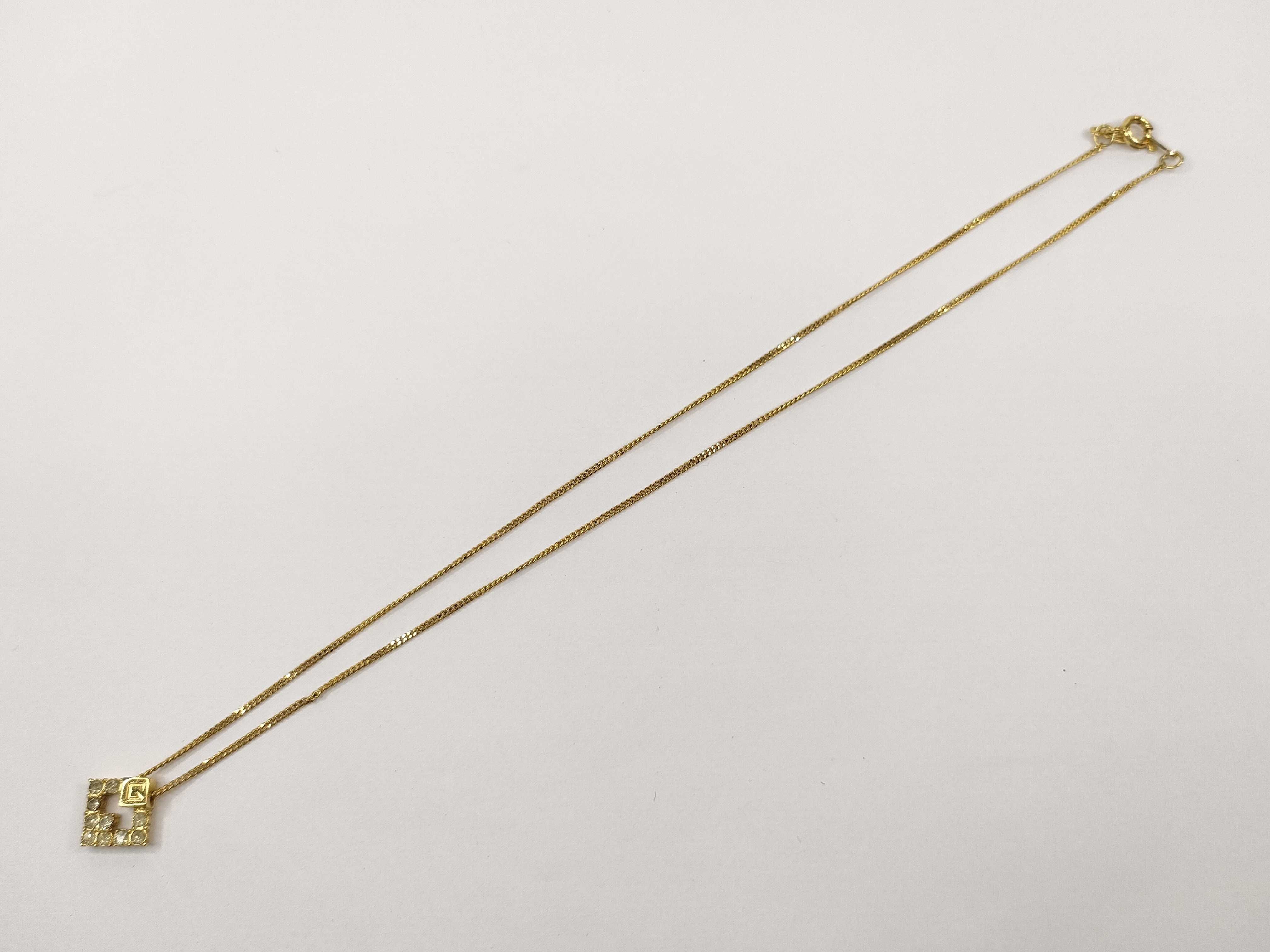 necklace — view 9