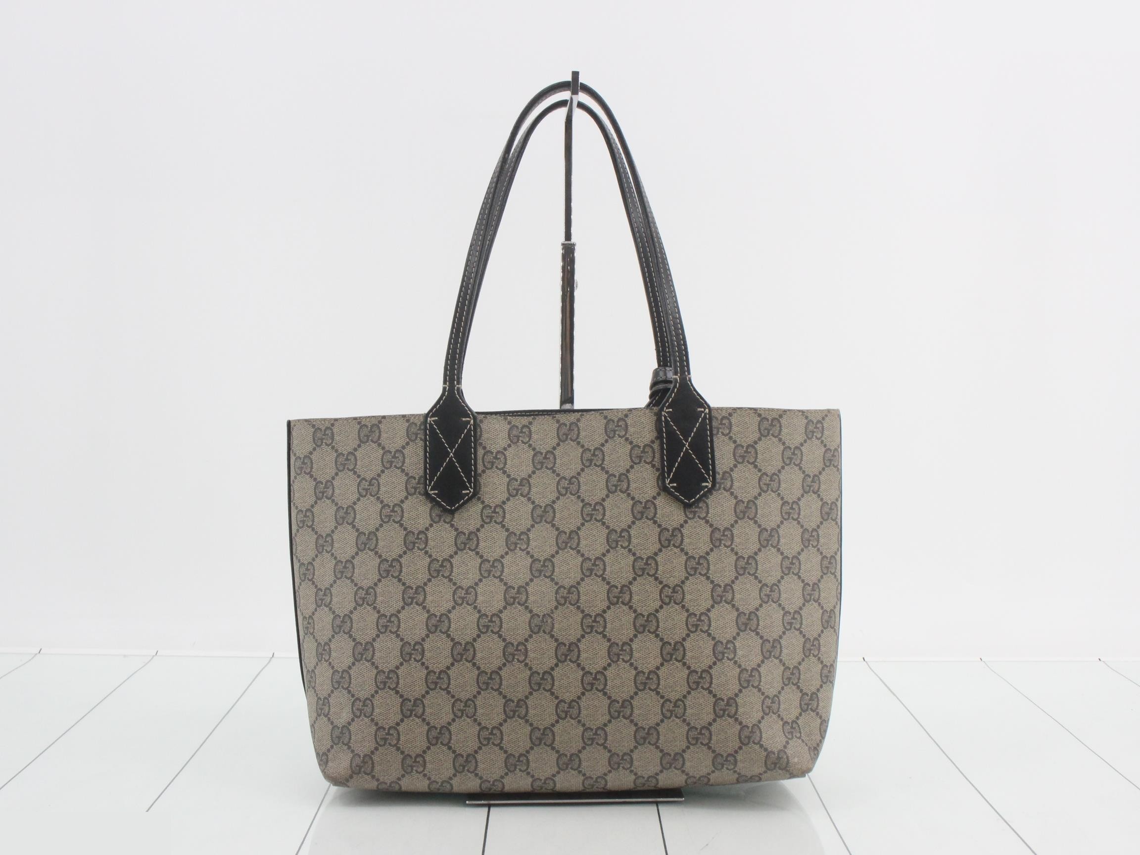 GG Supreme Reversible Tote Bag — view 2