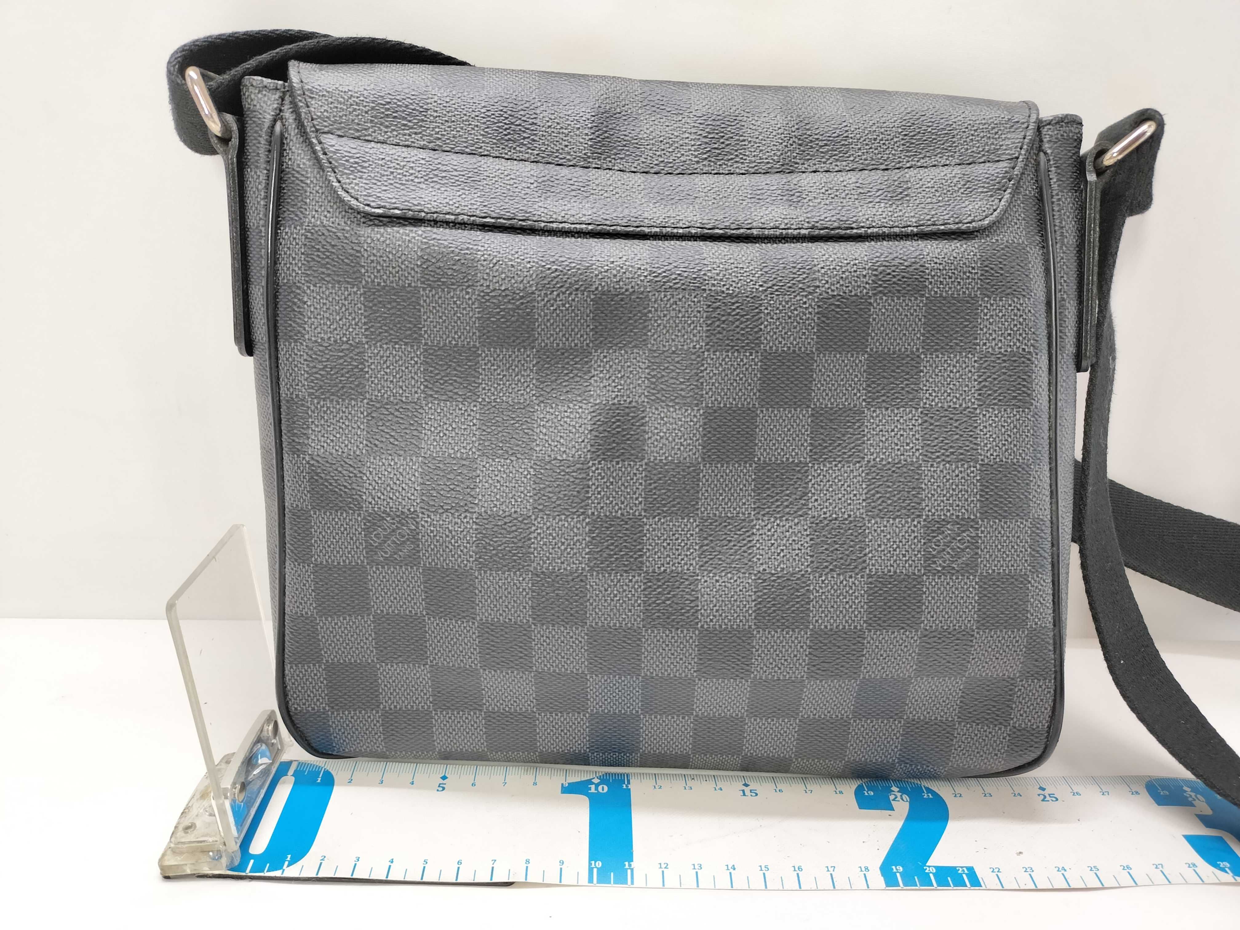 Damier Graphite District PM N41260 Black FL4155 Shoulder Bag — view 2