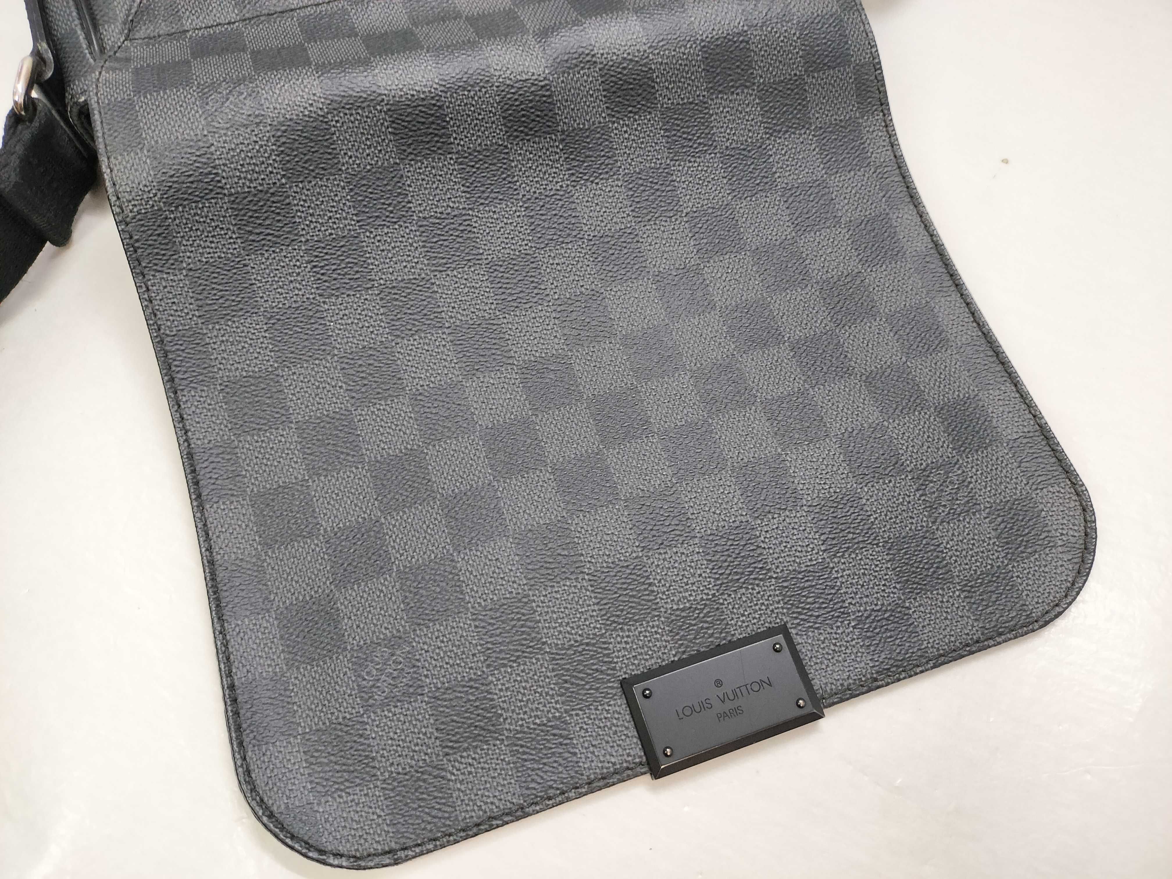 Damier Graphite District PM N41260 Black FL4155 Shoulder Bag — view 14