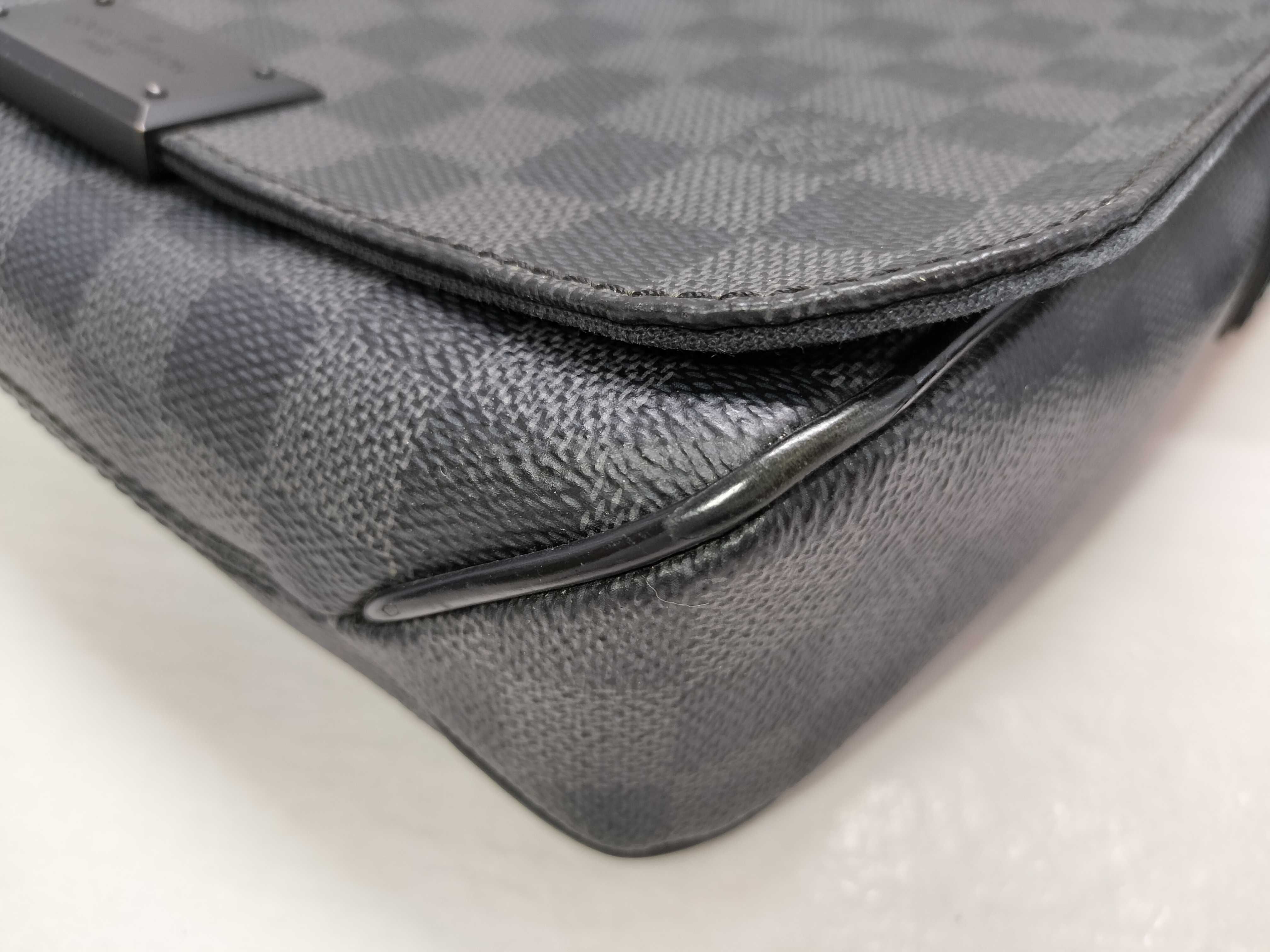 Damier Graphite District PM N41260 Black FL4155 Shoulder Bag — view 6