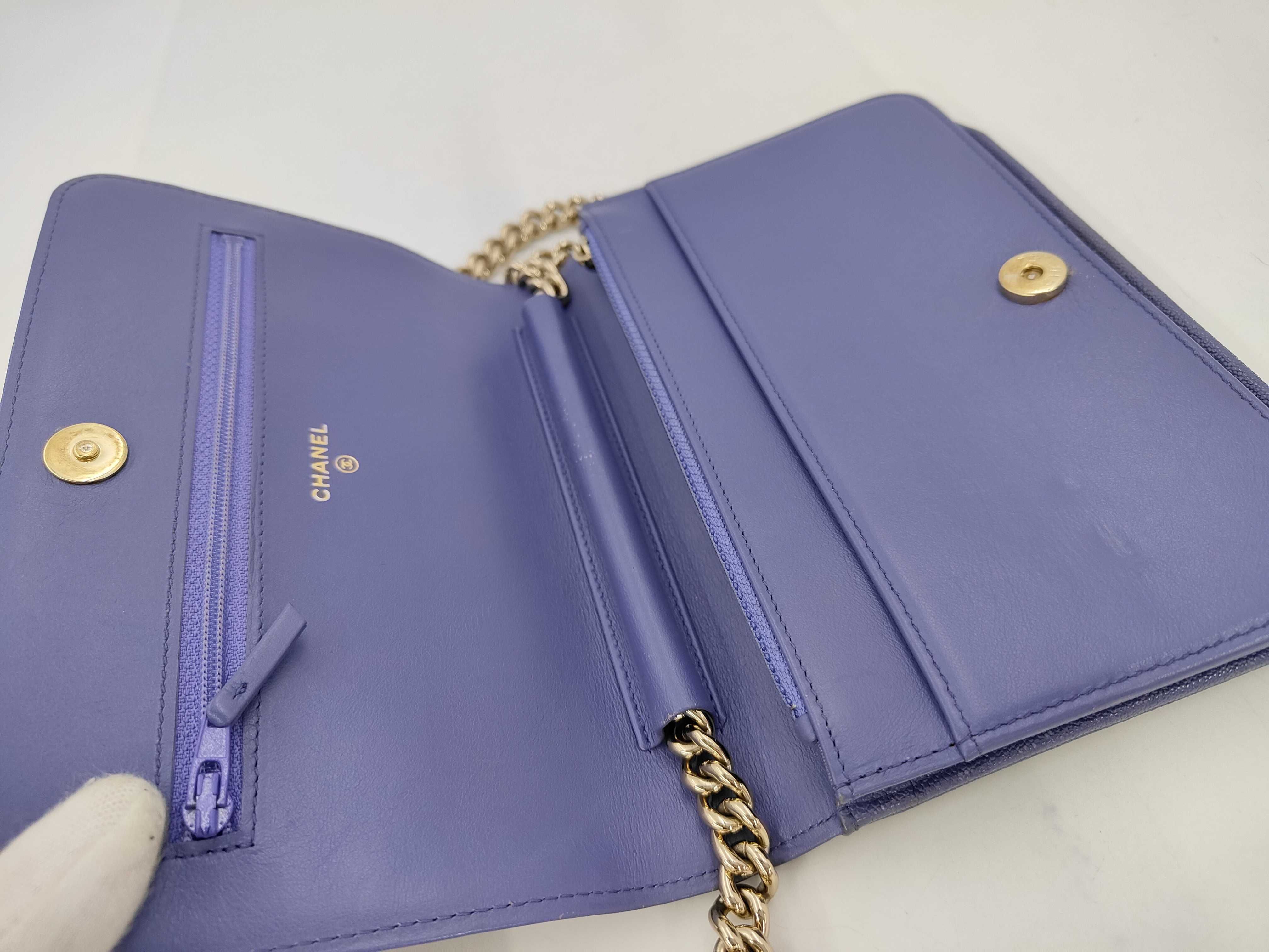 Boy Caviar Skin Chain Wallet Shoulder Bag — view 6