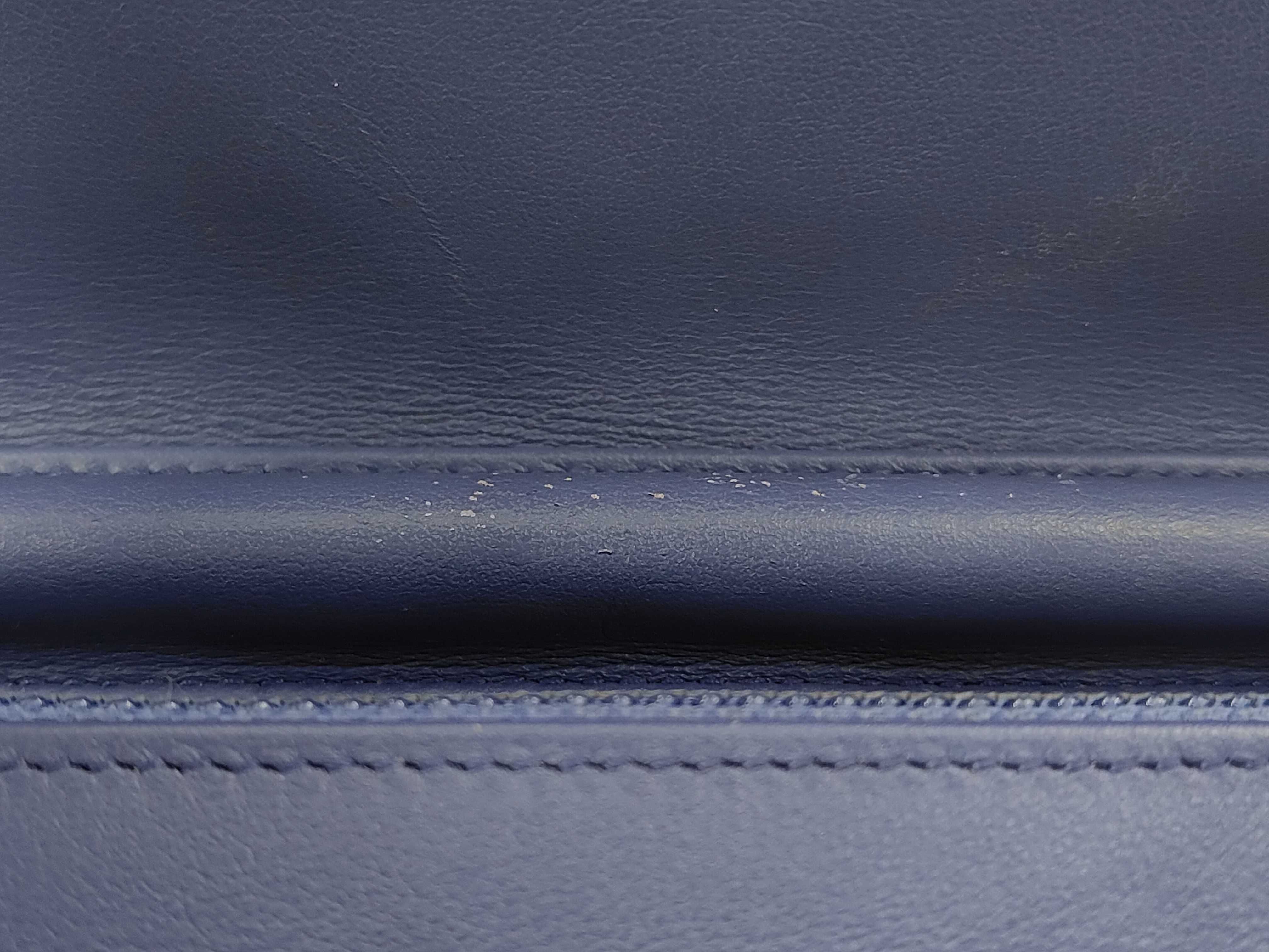 Boy Caviar Skin Chain Wallet Shoulder Bag — view 10