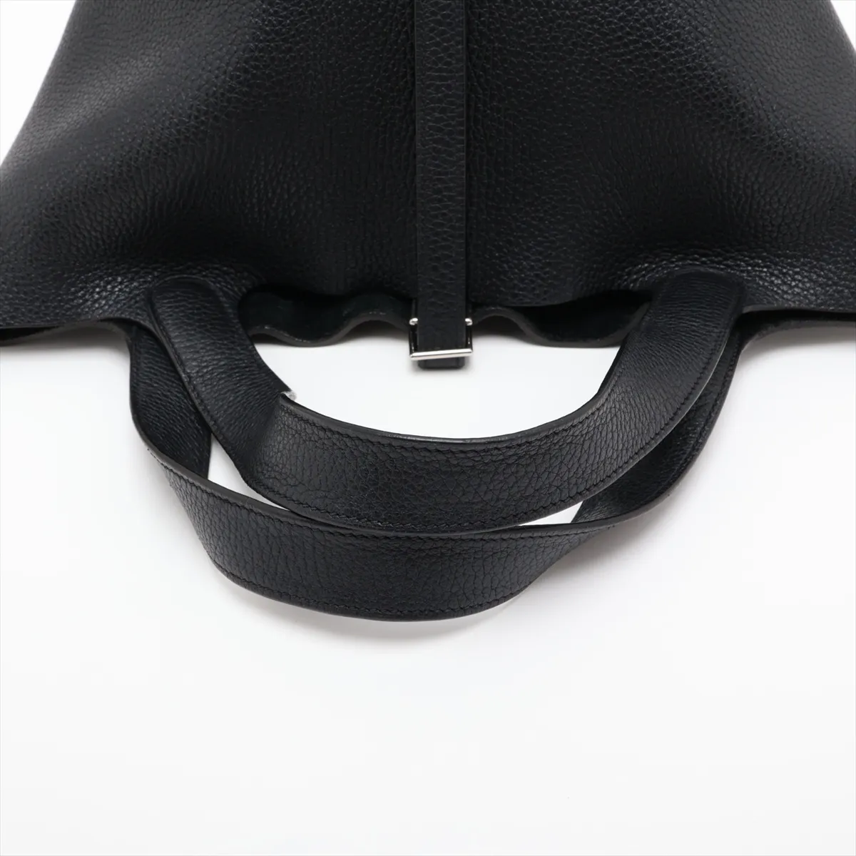 Picotin Lock 22 MM, Taurillon Clemence leather, black, silver hardware, C: 2018 — view 5