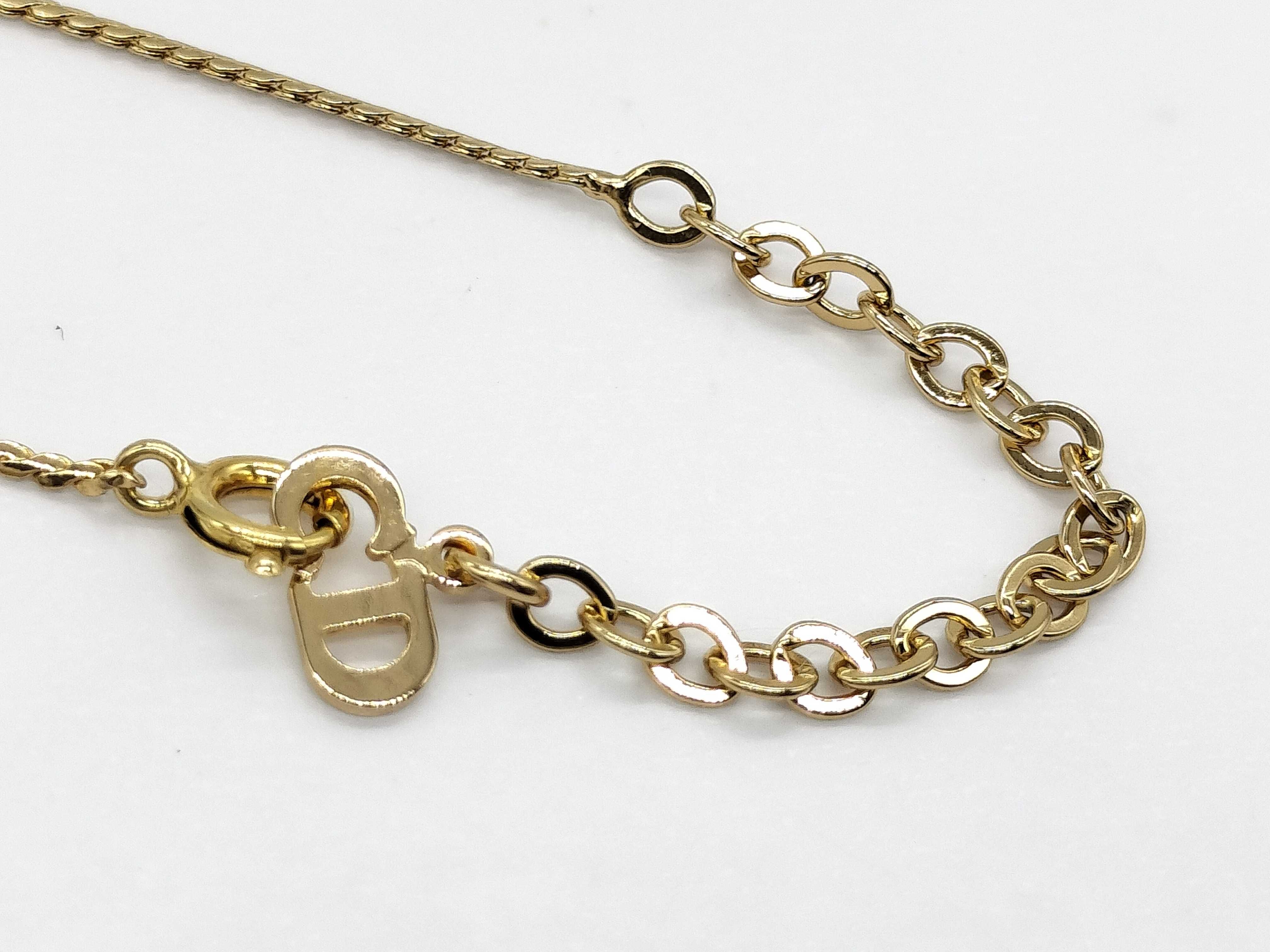 necklace — view 9