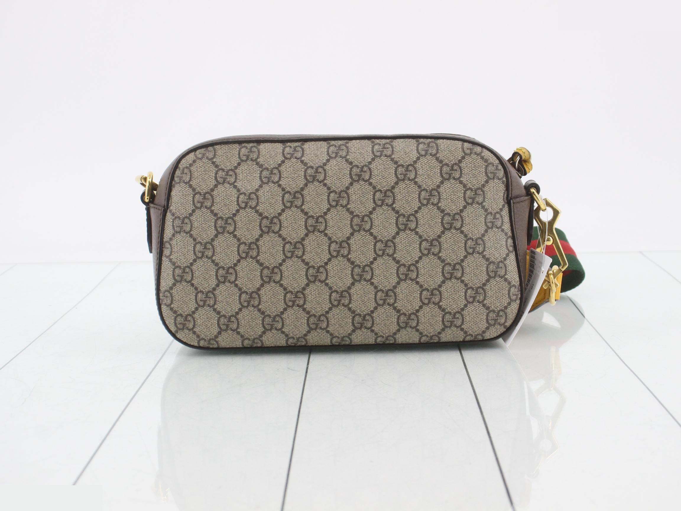 GG Supreme Tiger Head Shoulder Bag — view 2