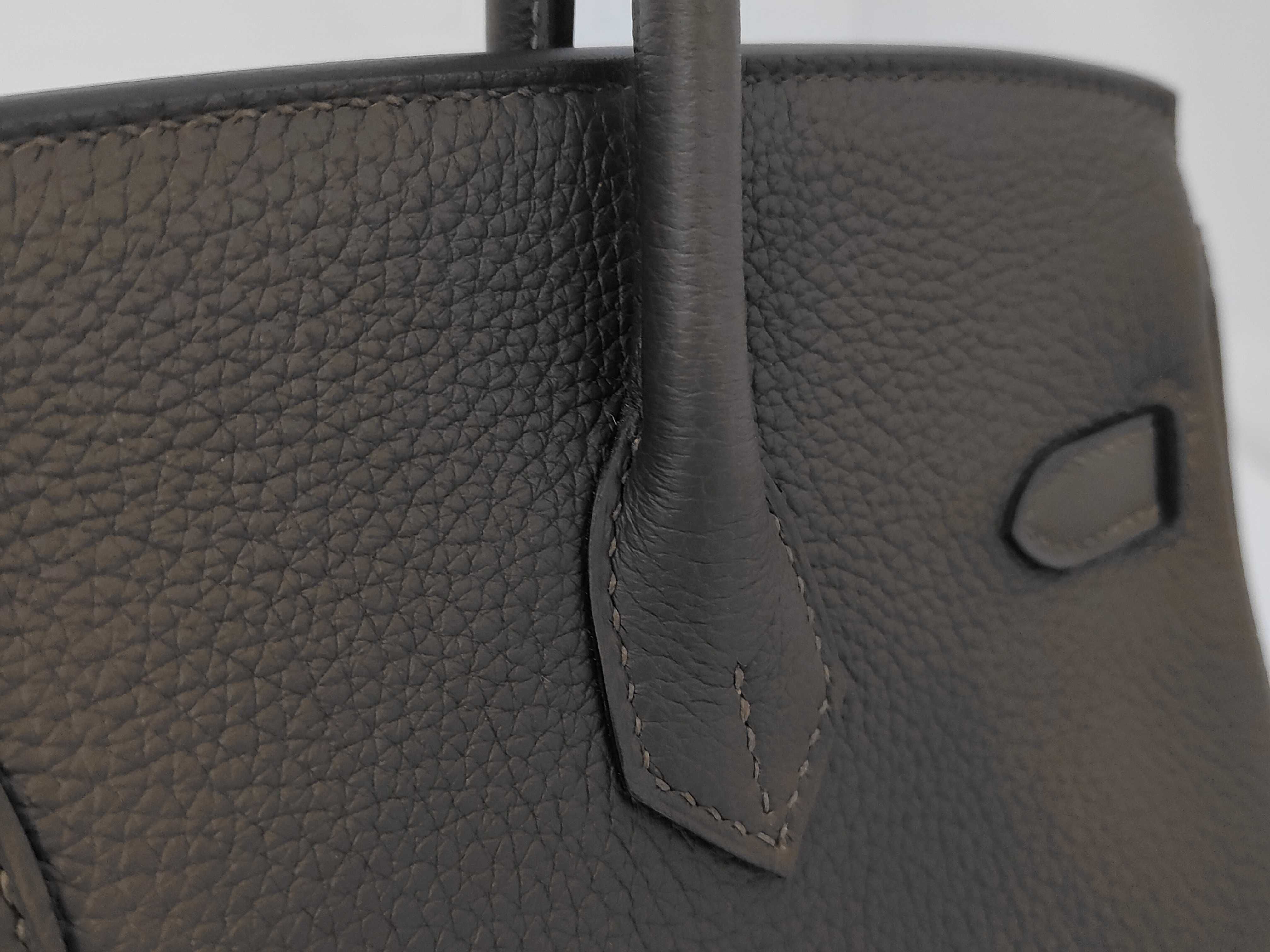 Birkin 25 Togo Vert Roden Champagne Gold Hardware G Stamp Handbag — view 3