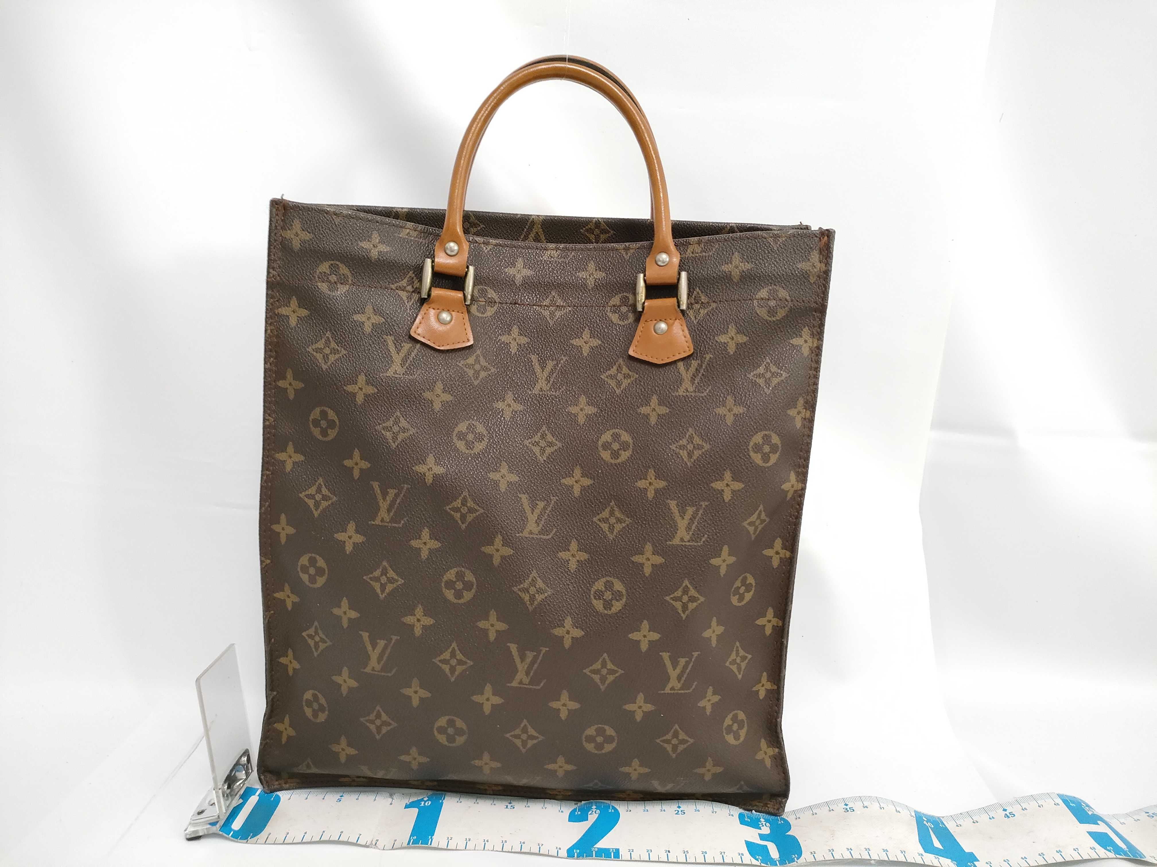Monogram VUITTON Tote Bag — view 2